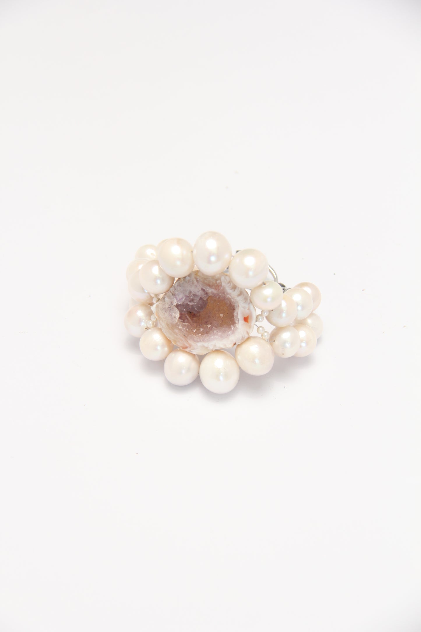 Bracelet: pearls, geode