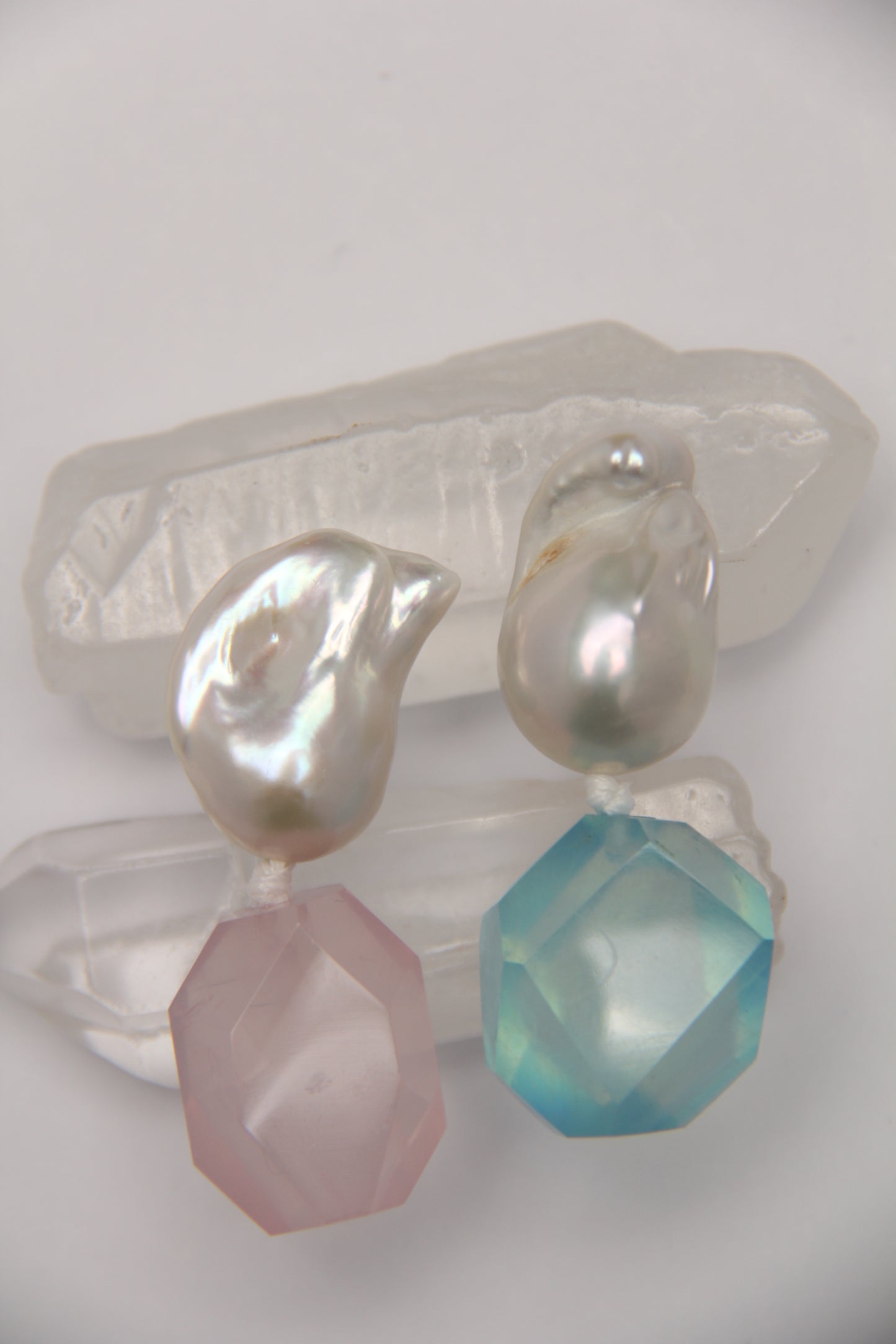 Earrings: pearls, aquamarine, rose quartz