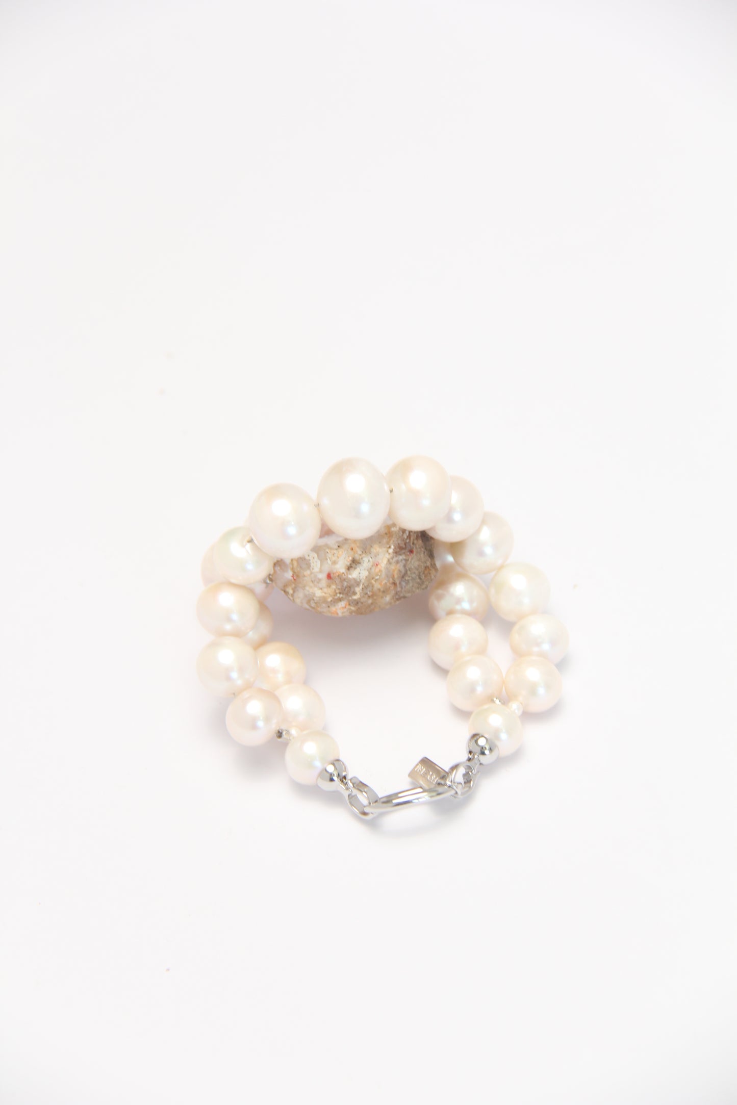 Bracelet: pearls, geode