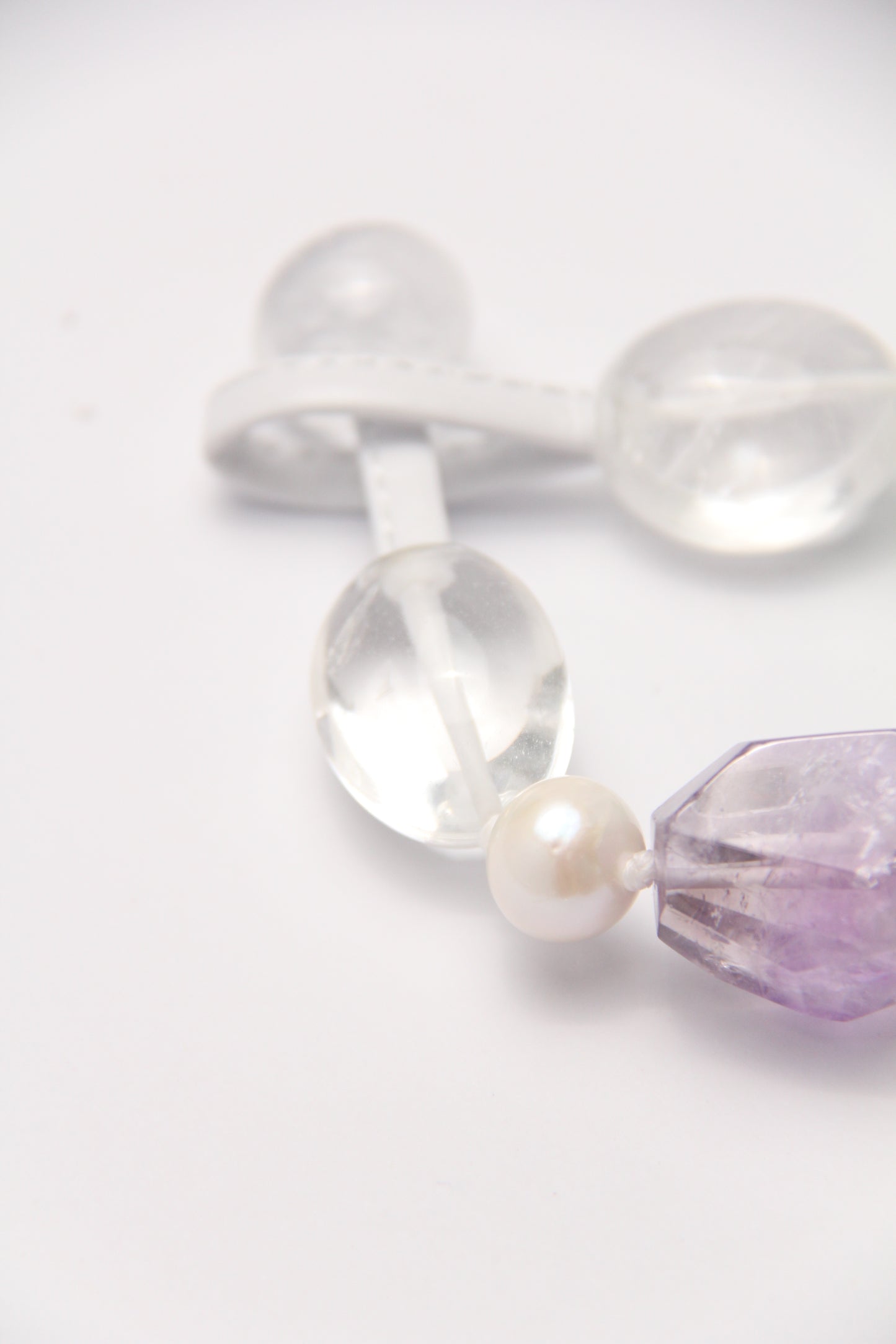 Bracelet: amethyst, morganite, quartz, pearls