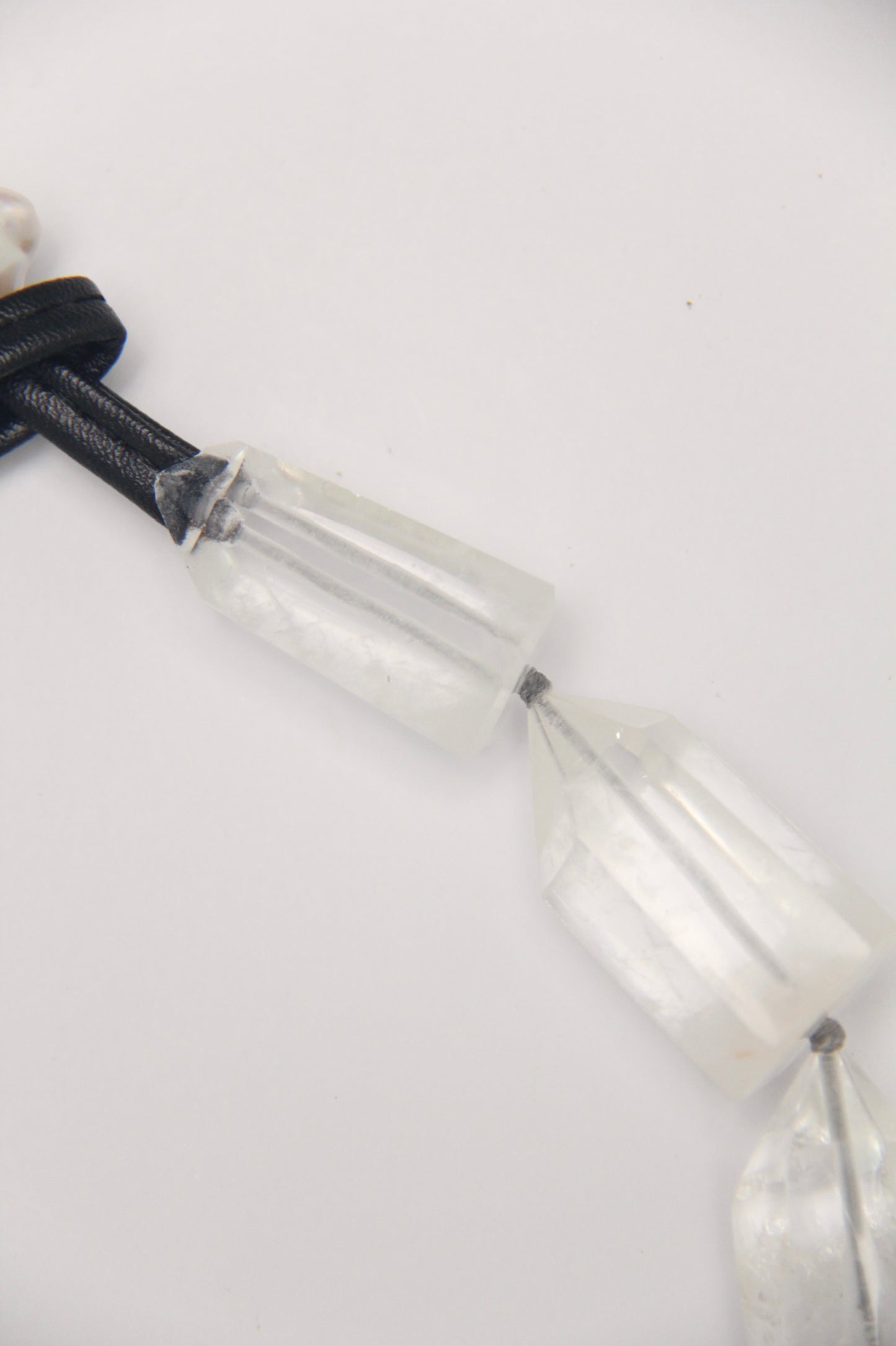 Necklace: quartz, pearls