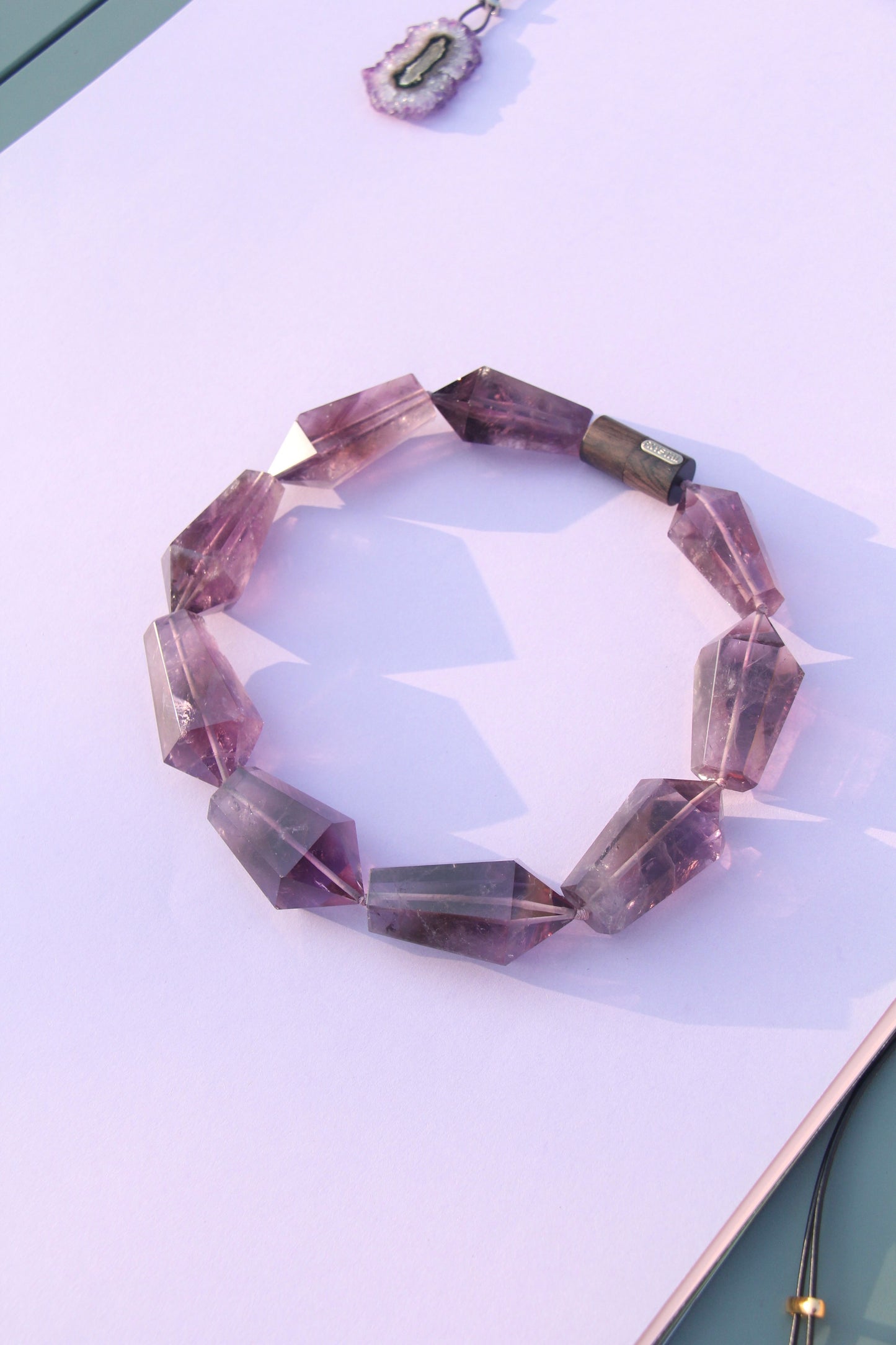 Necklace: amethyst, ebony