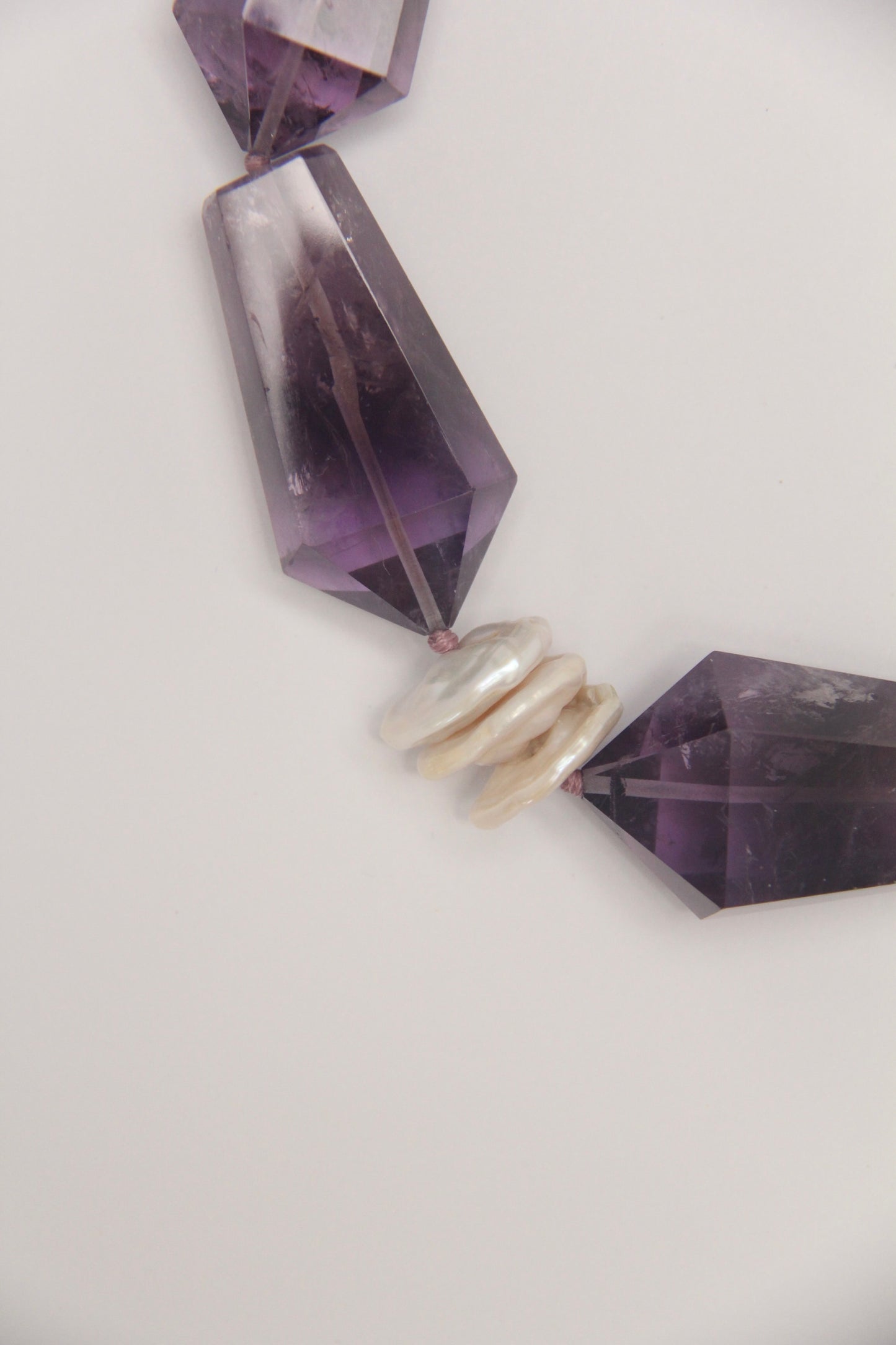 Necklace: amethyst, pearls