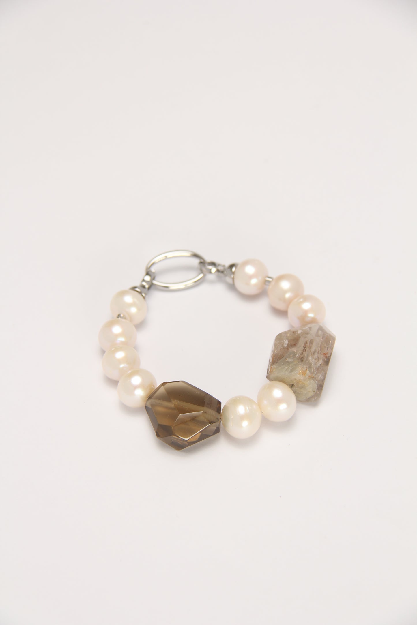 Bracelet: pearls, smoky quartz, phantom quartz