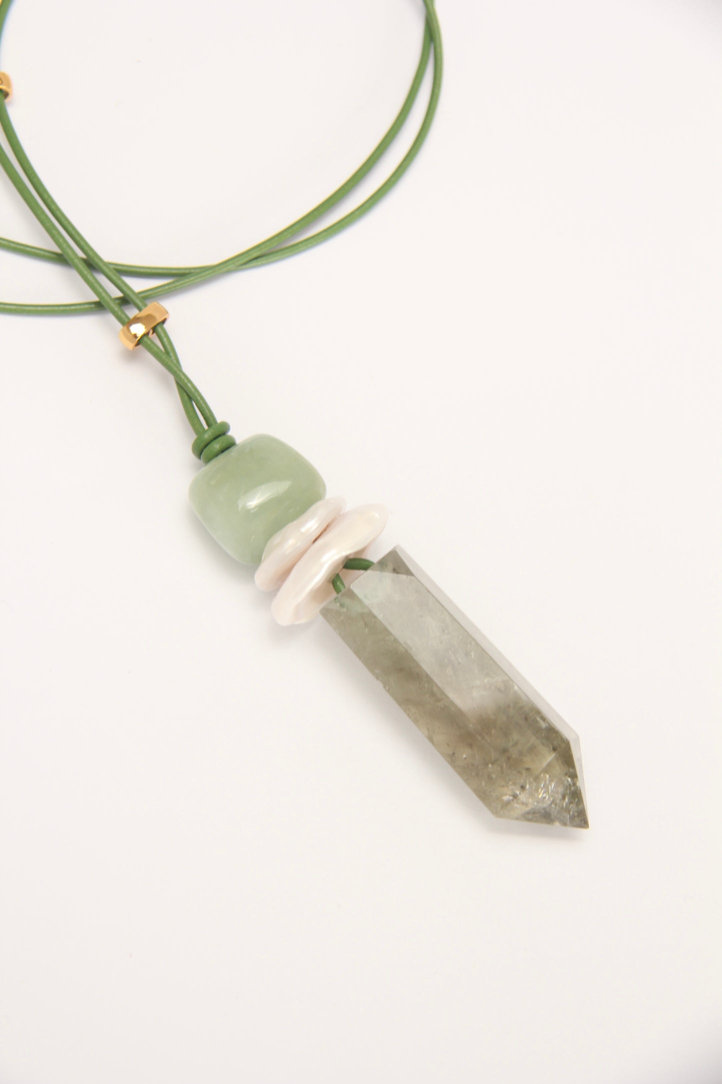 Pendant: morganite, pearls, prasem quartz