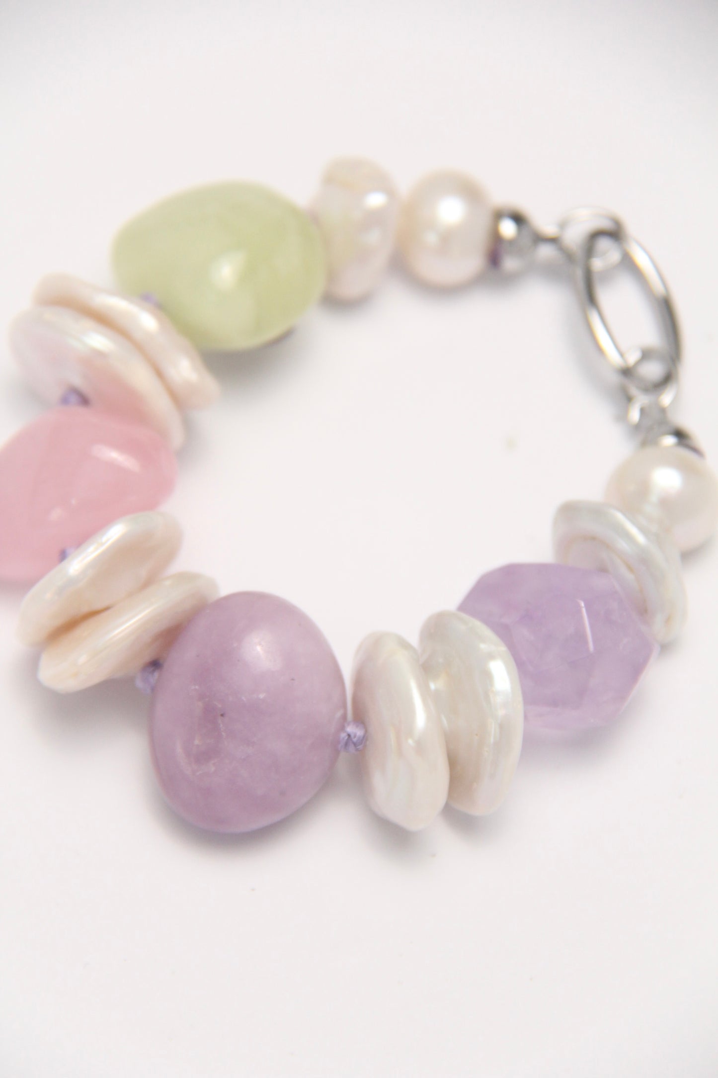 Bracelet: morganite, amethyst, lepidolite, pearls