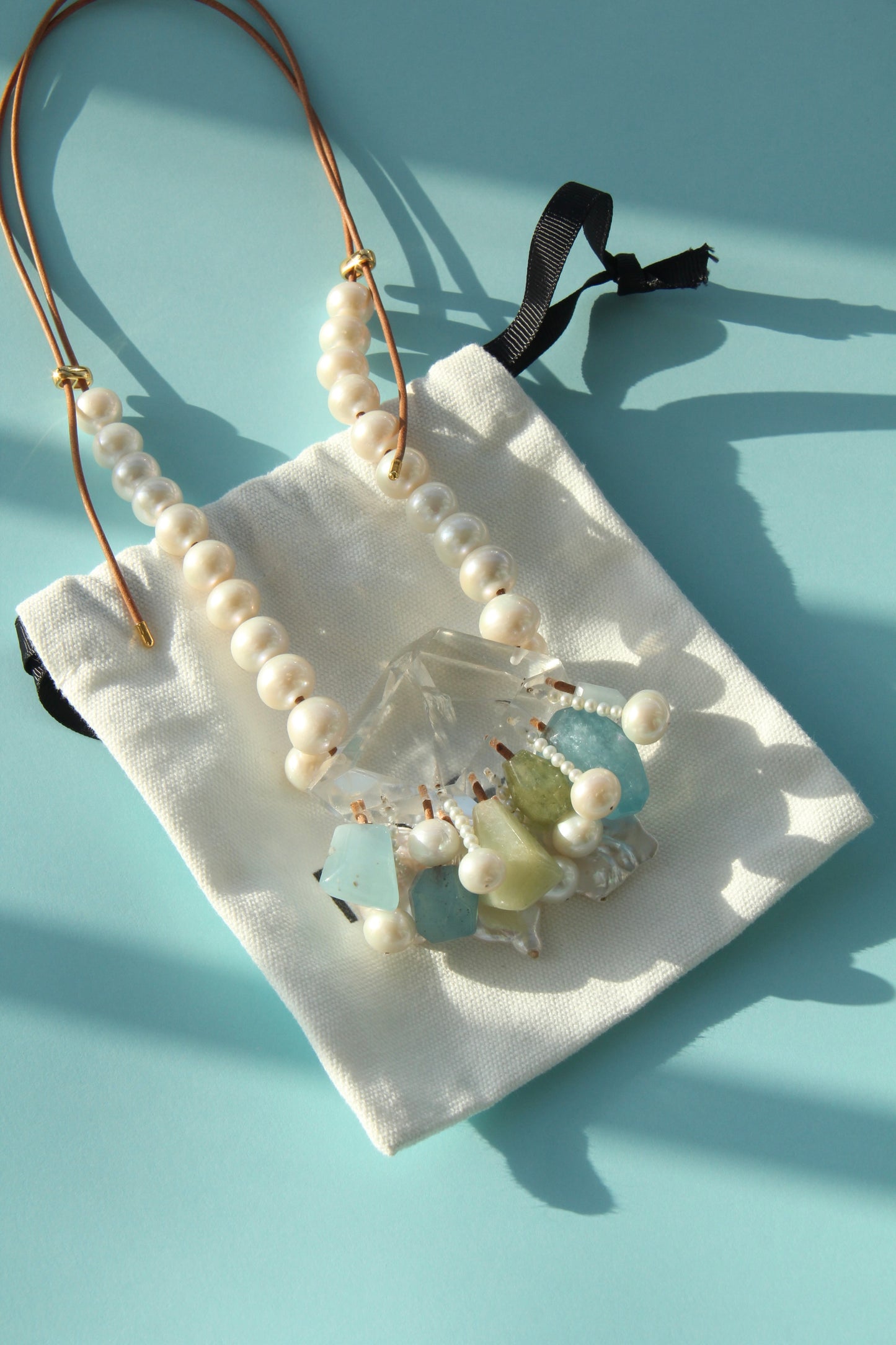 Pendant: morganite, pearls, aquamarine