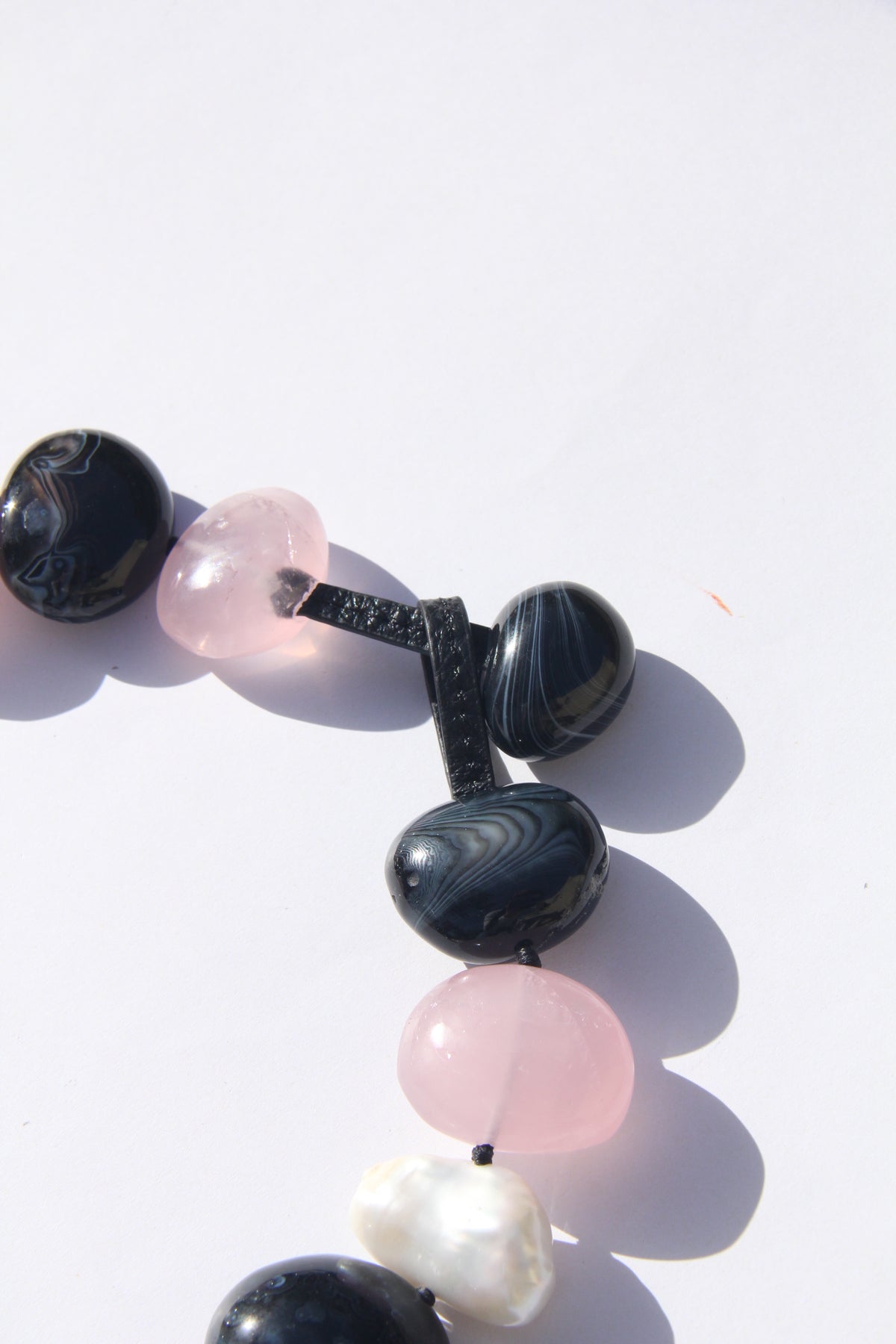 Necklace: sardonyx, pearls, rose quartz