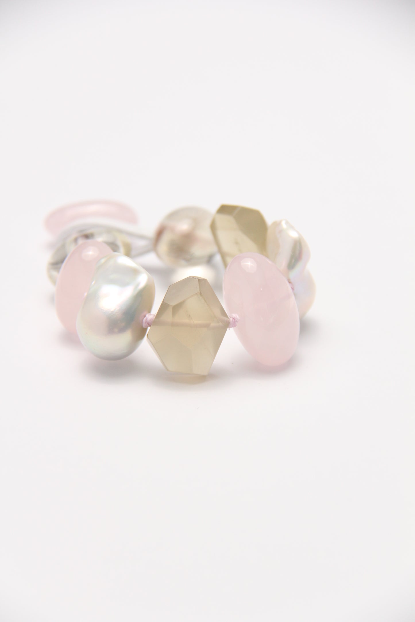 Bracelet: citrine, rose quartz, pearls