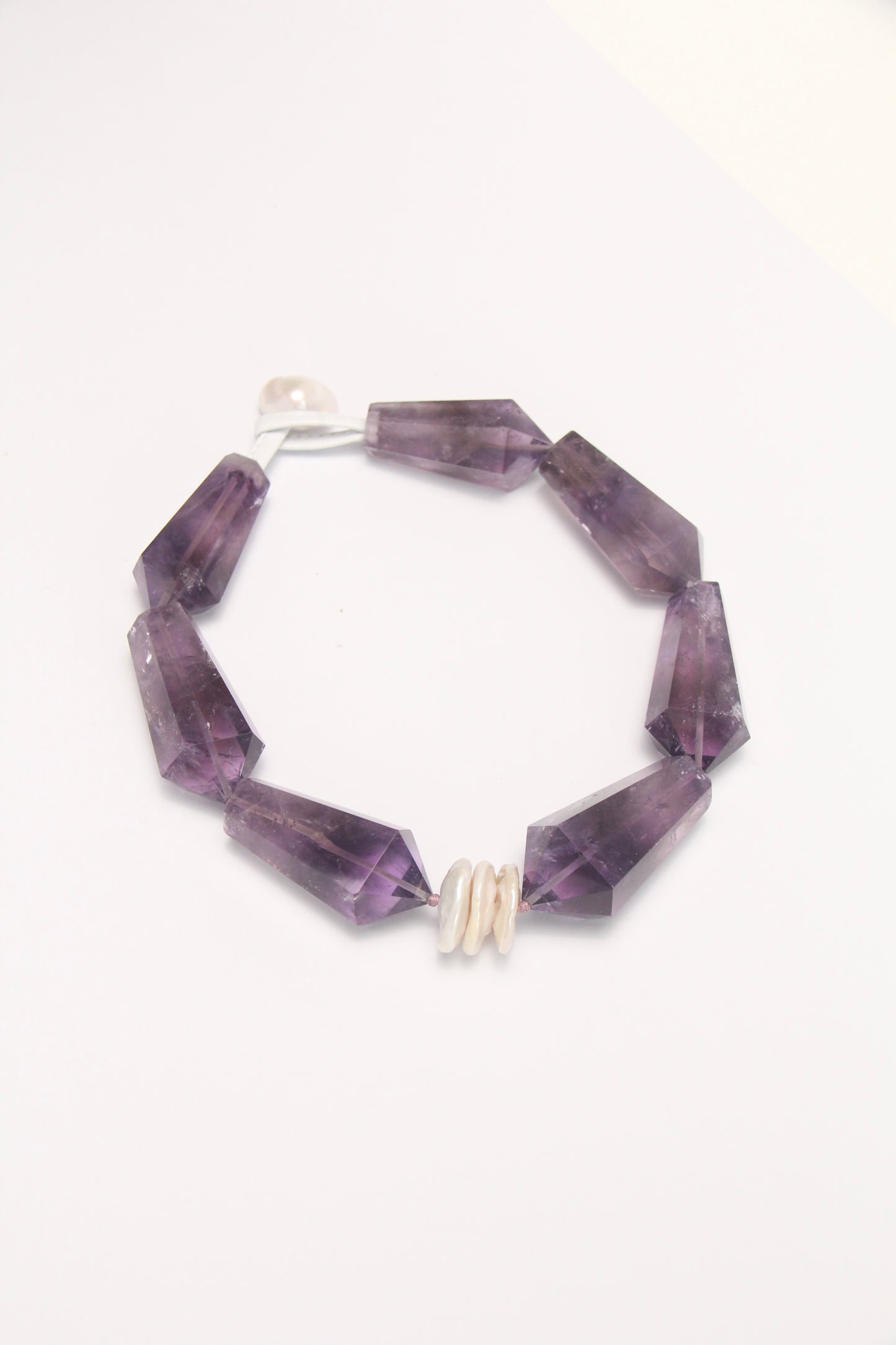 Necklace: amethyst, pearls