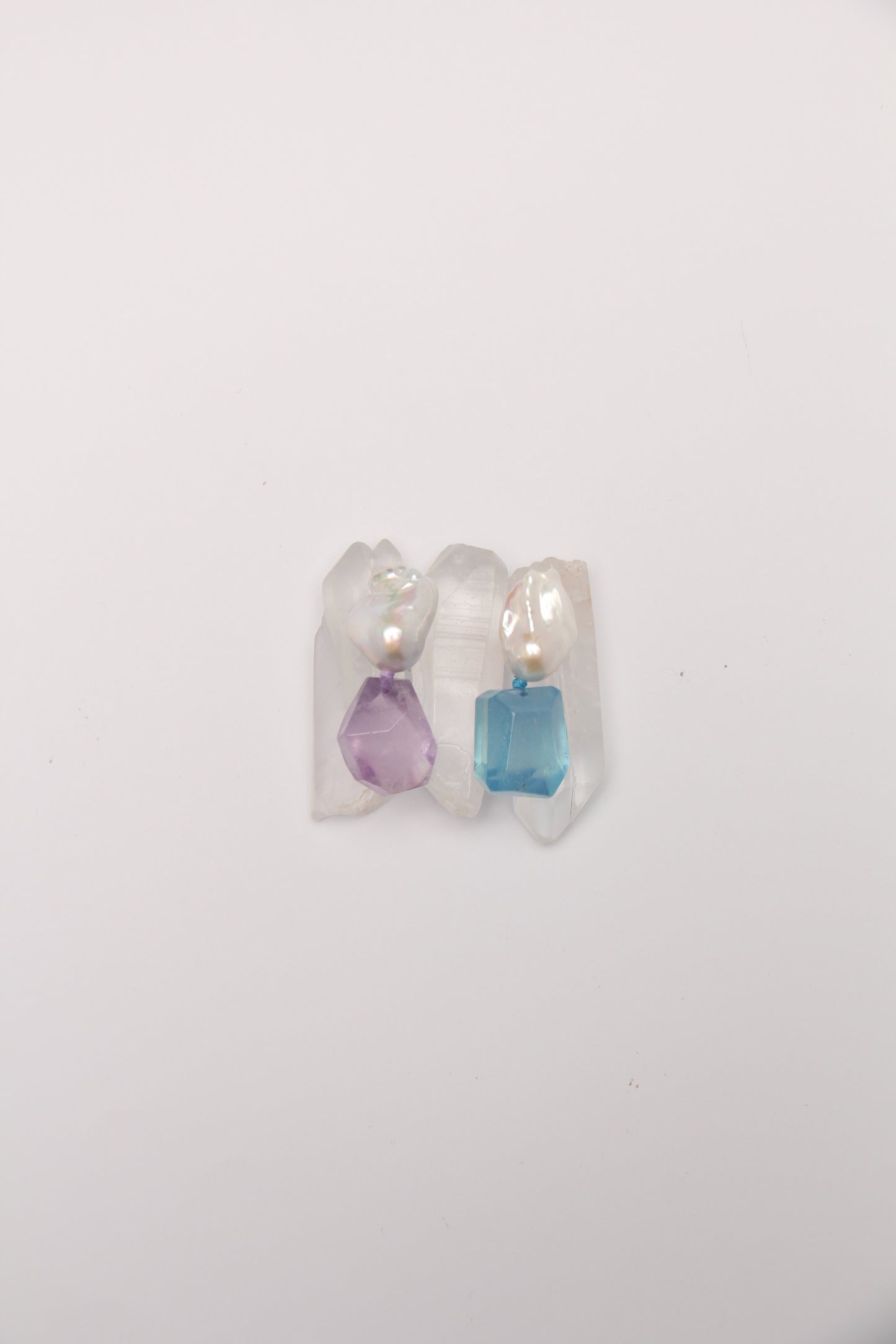 Earrings: aquamarine, amethyst, pearls