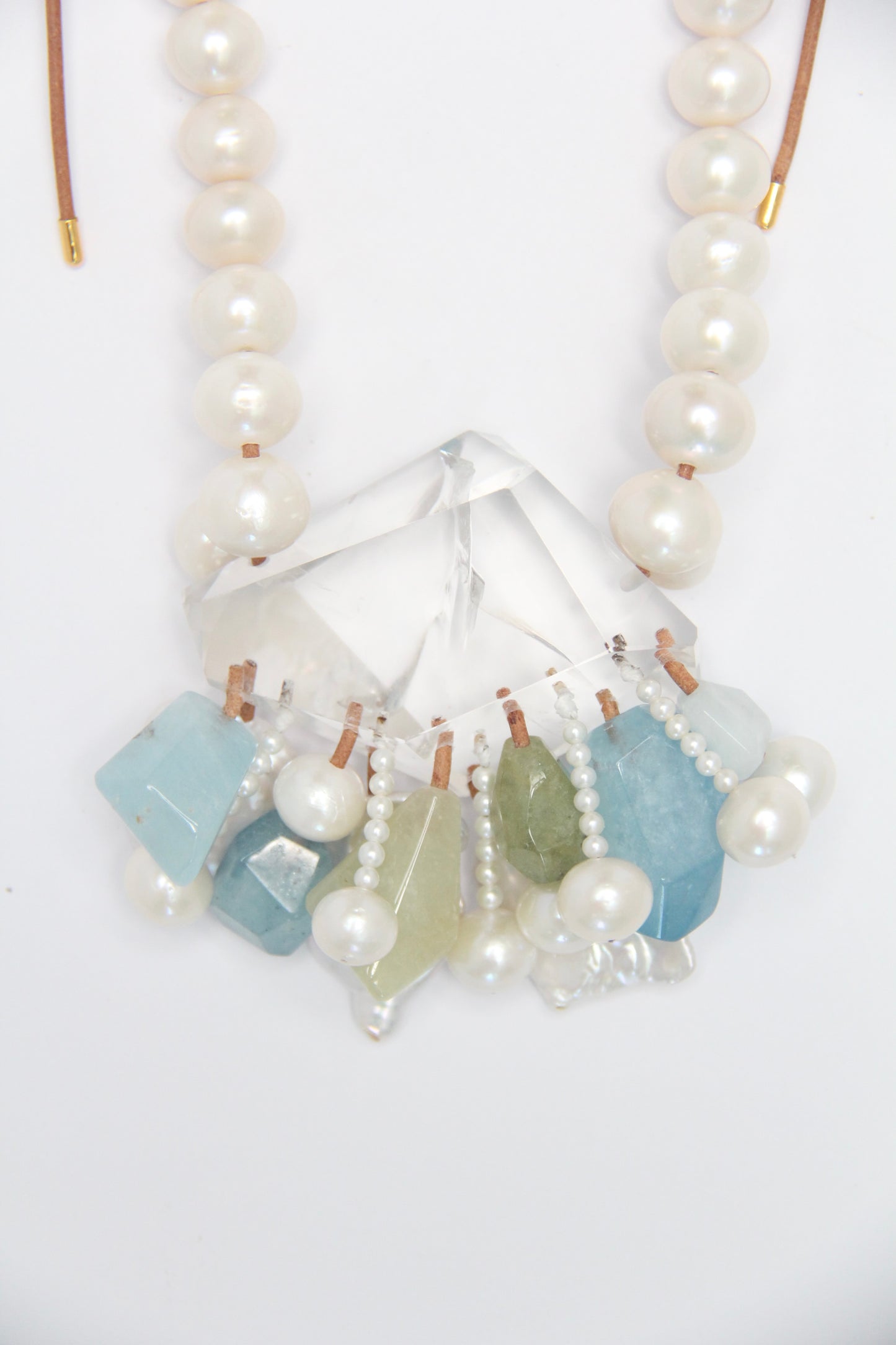 Pendant: morganite, pearls, aquamarine