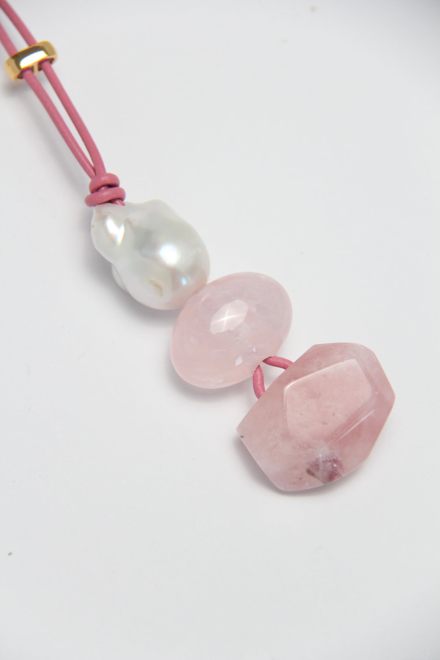 Pendant: pearl, rose quartz, morganite