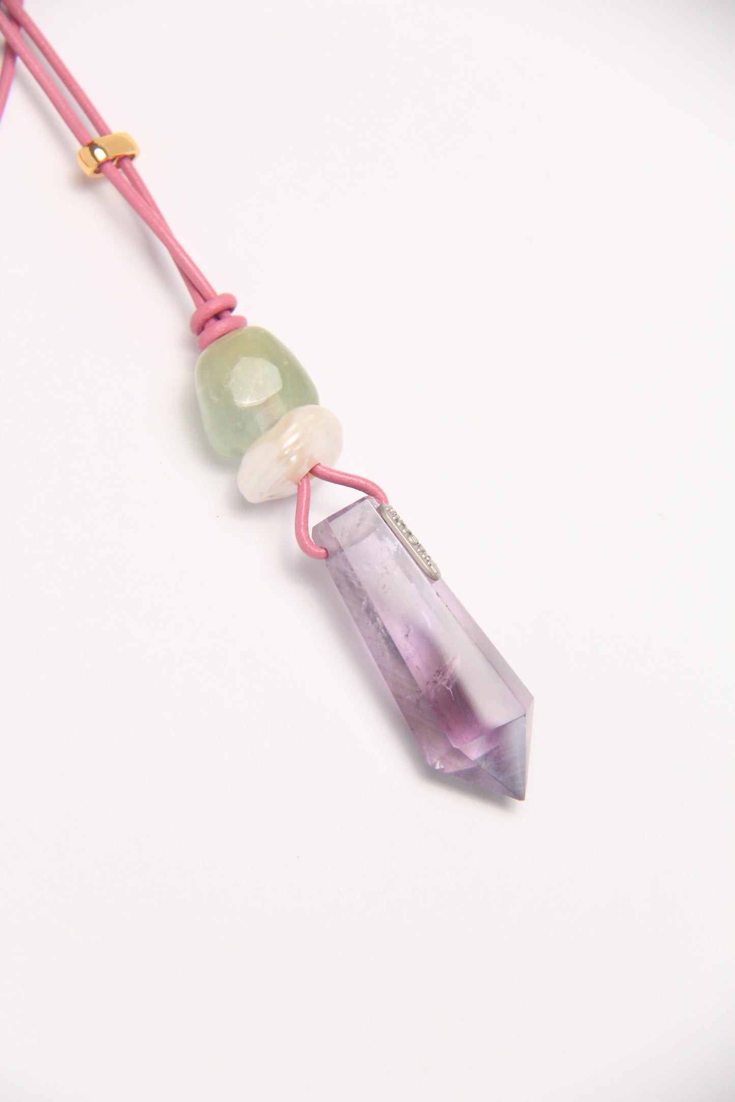 Pendant: morganite, pearl, amethyst, leather