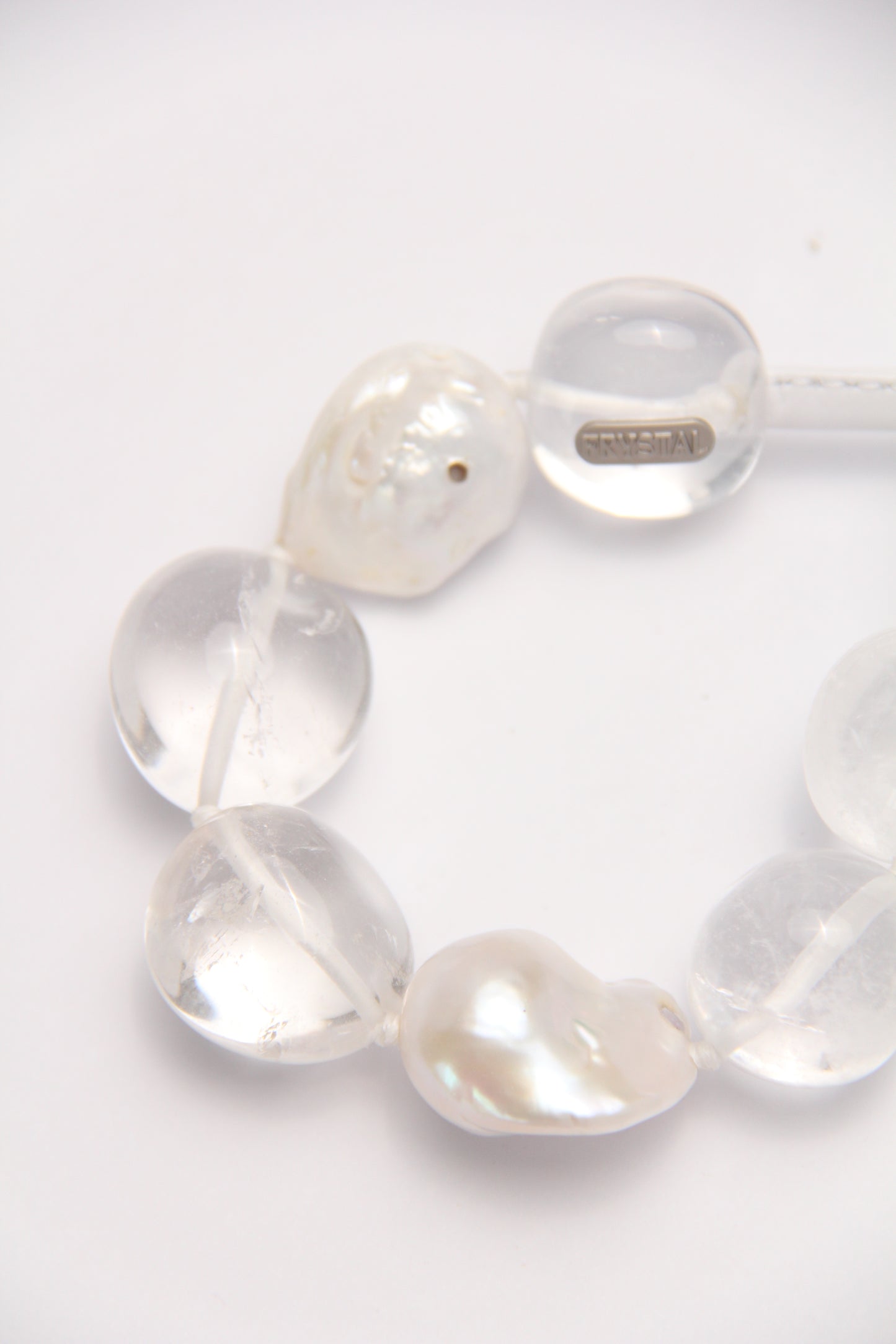 Bracelet: quartz, pearls