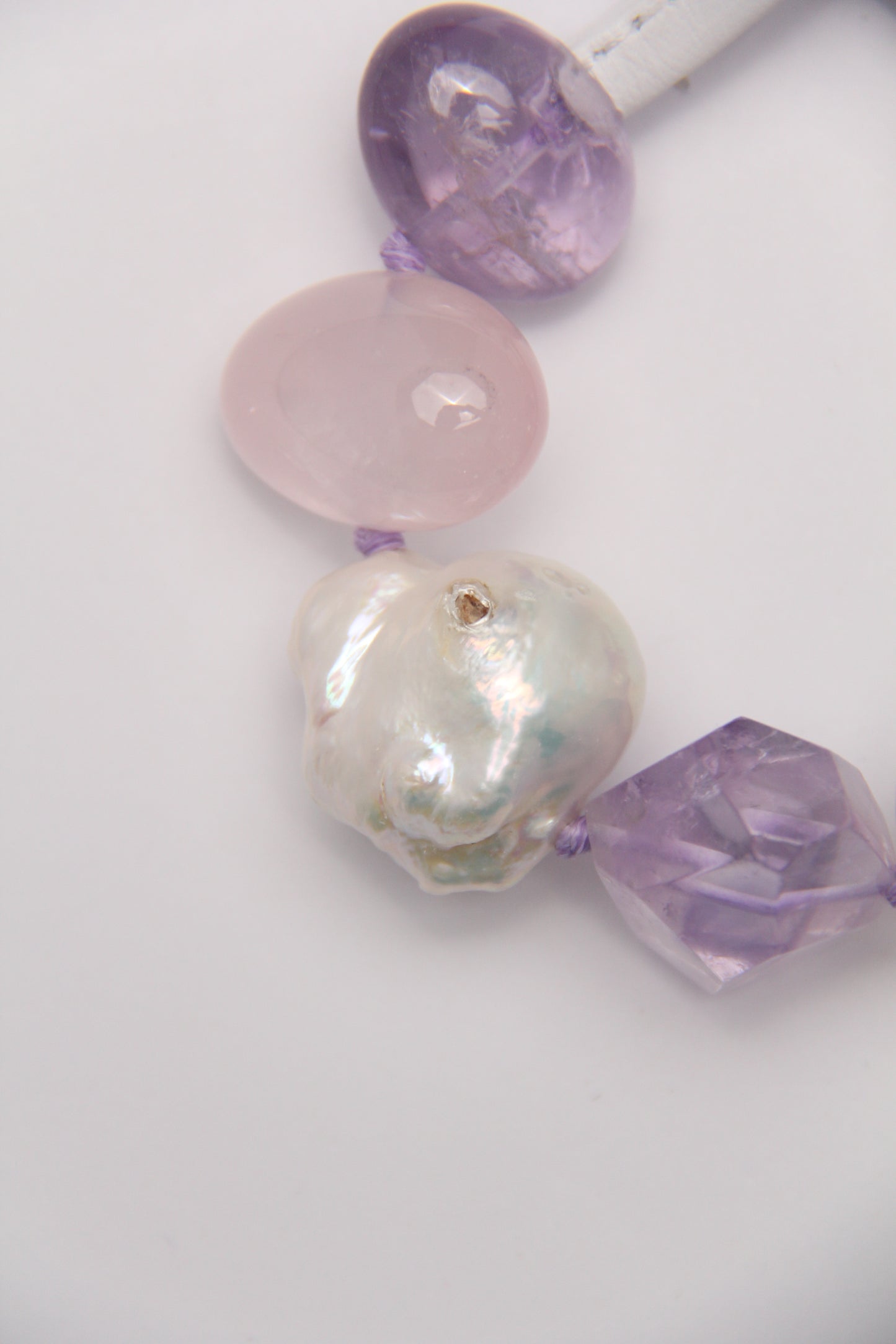 Bracelet: amethyst, rose quartz, pearls