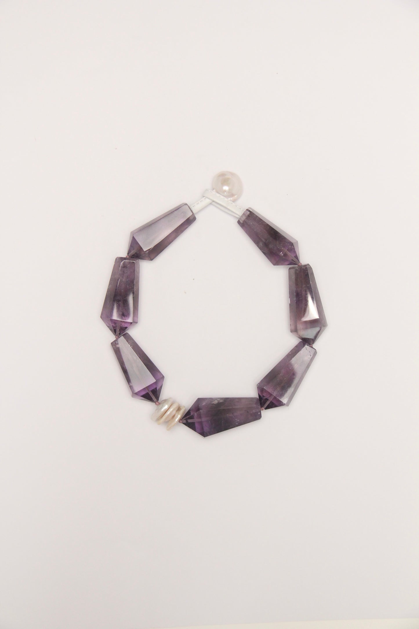 Necklace: amethyst, pearls