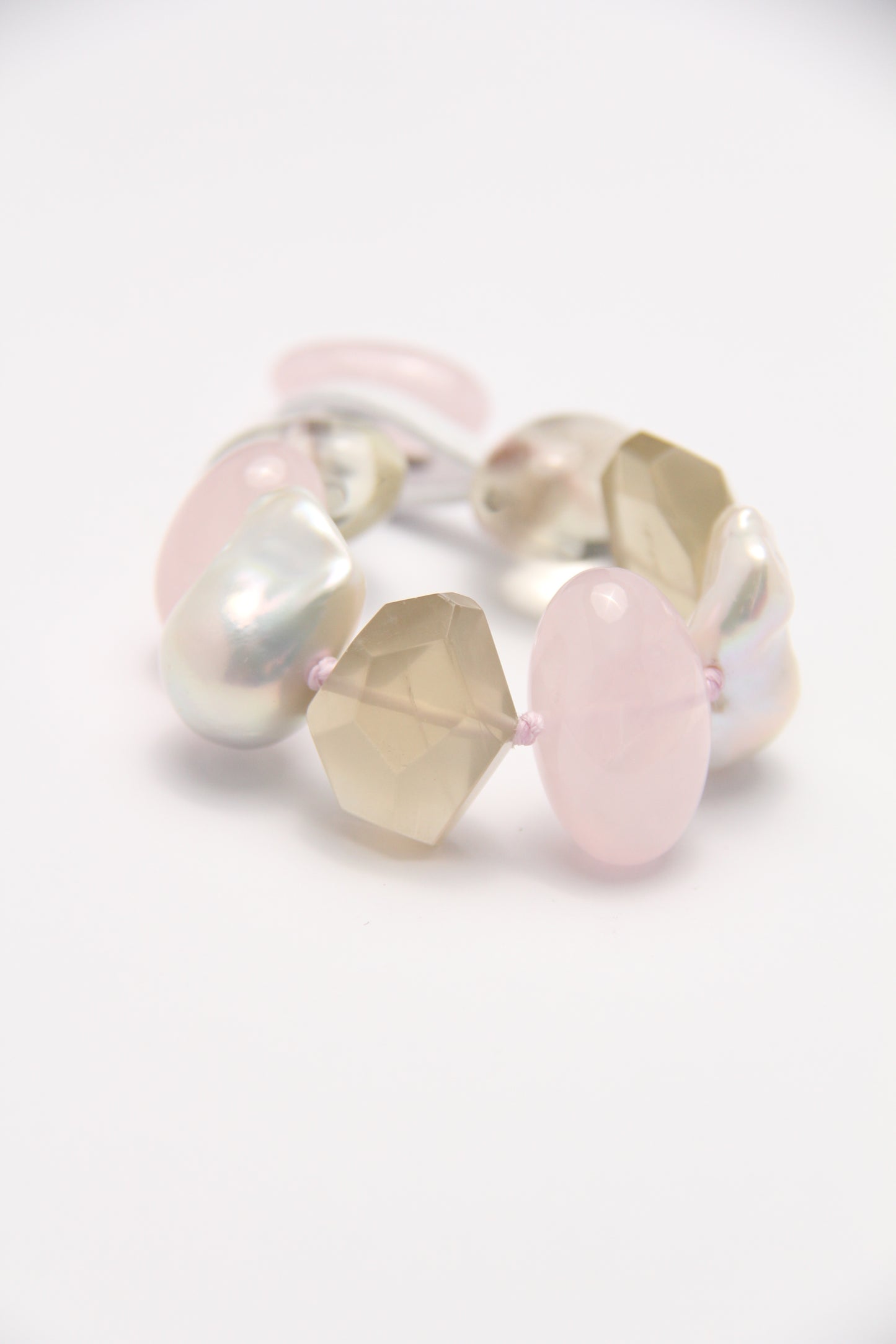 Bracelet: citrine, rose quartz, pearls