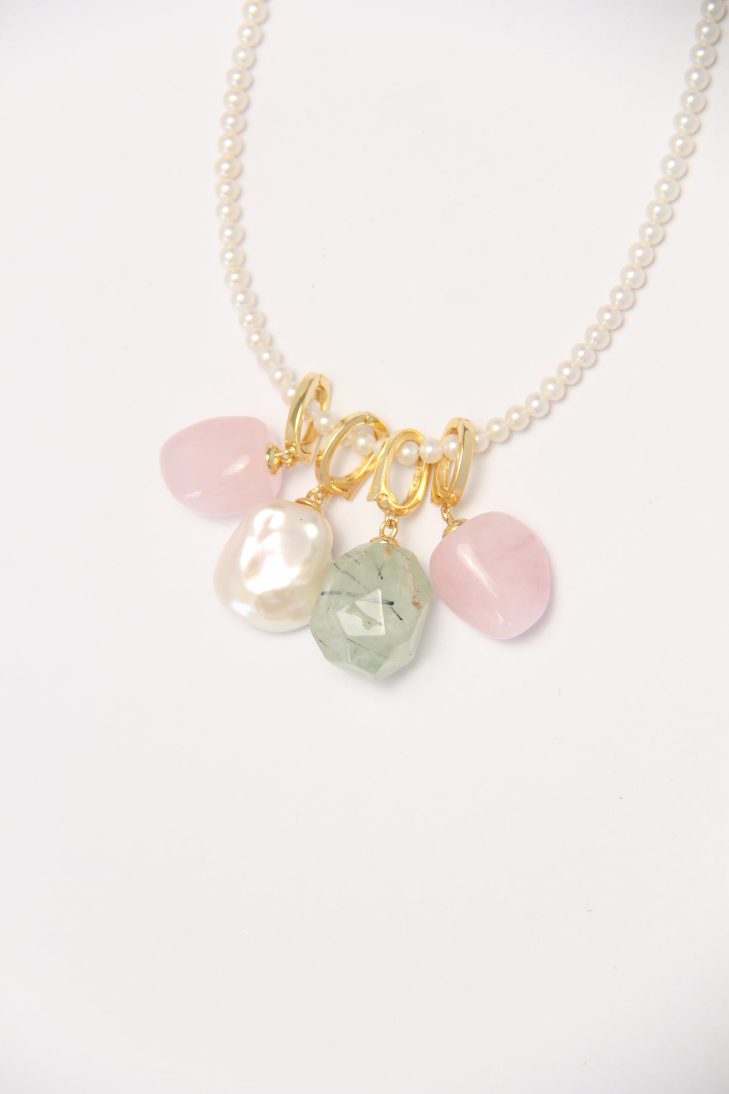 Charms: morganite, pearls, prehnite