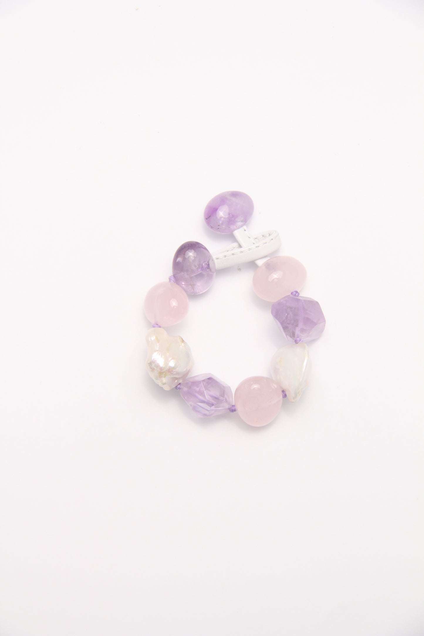Bracelet: amethyst, rose quartz, pearls