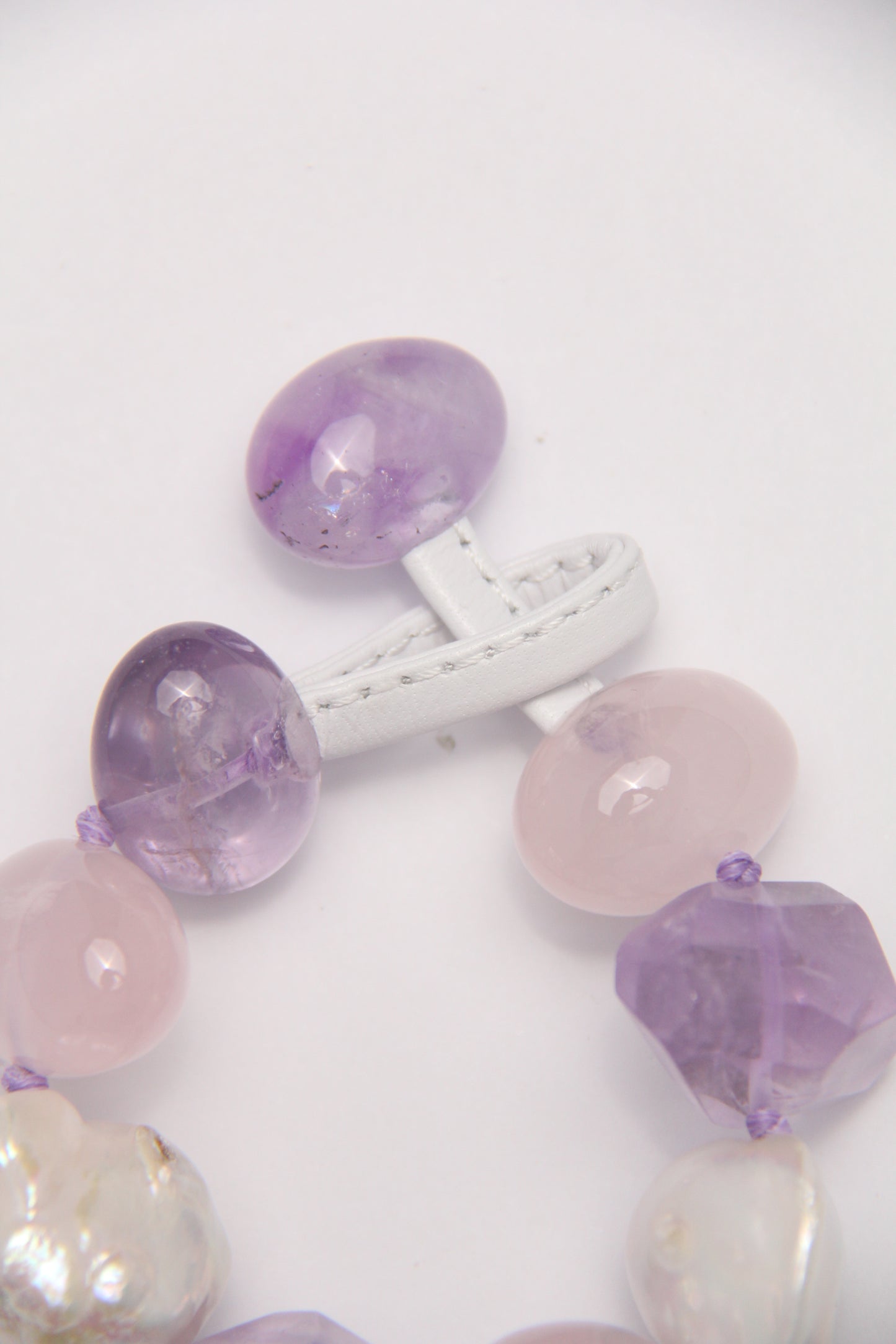 Bracelet: amethyst, rose quartz, pearls