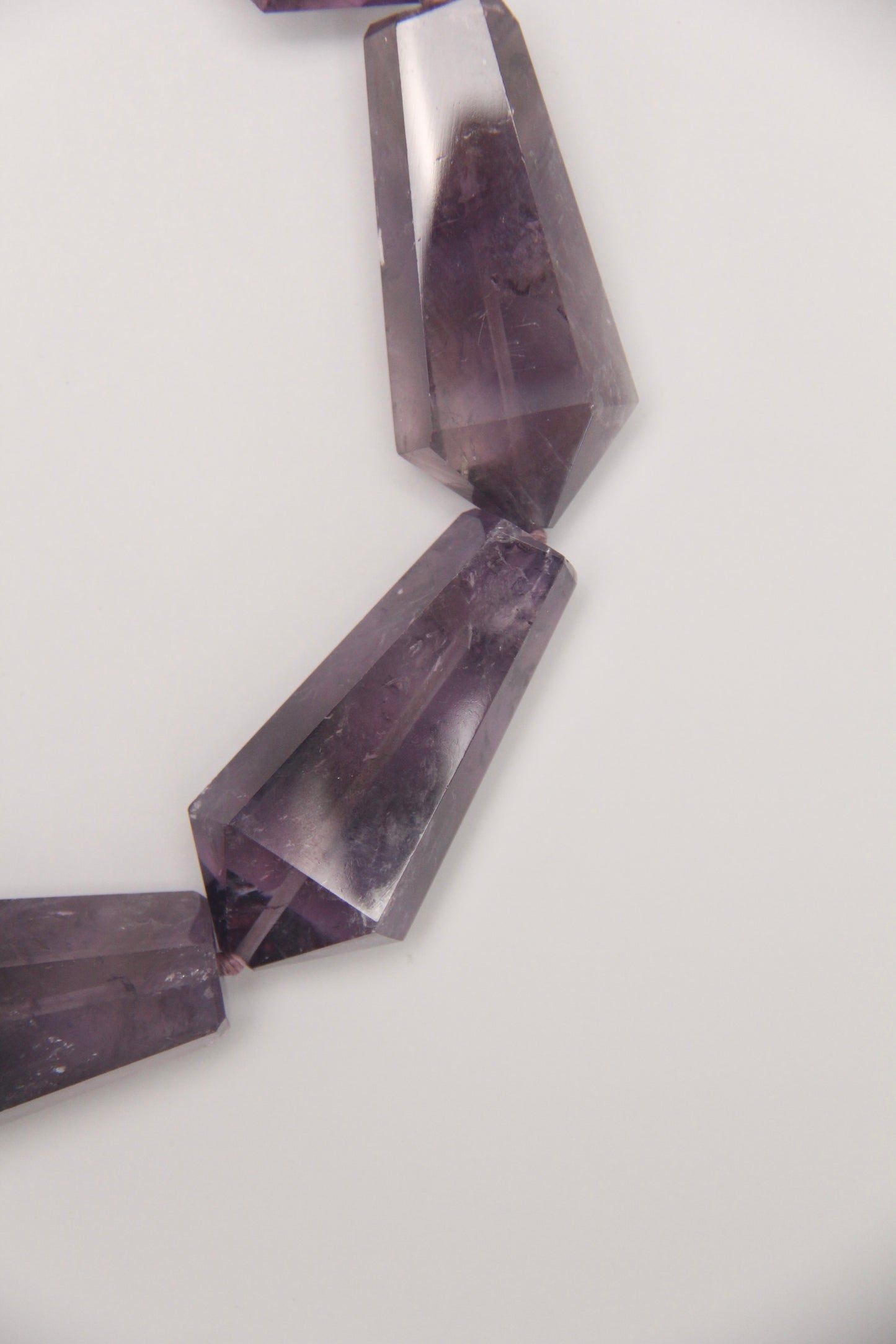 Necklace: amethyst, pearls