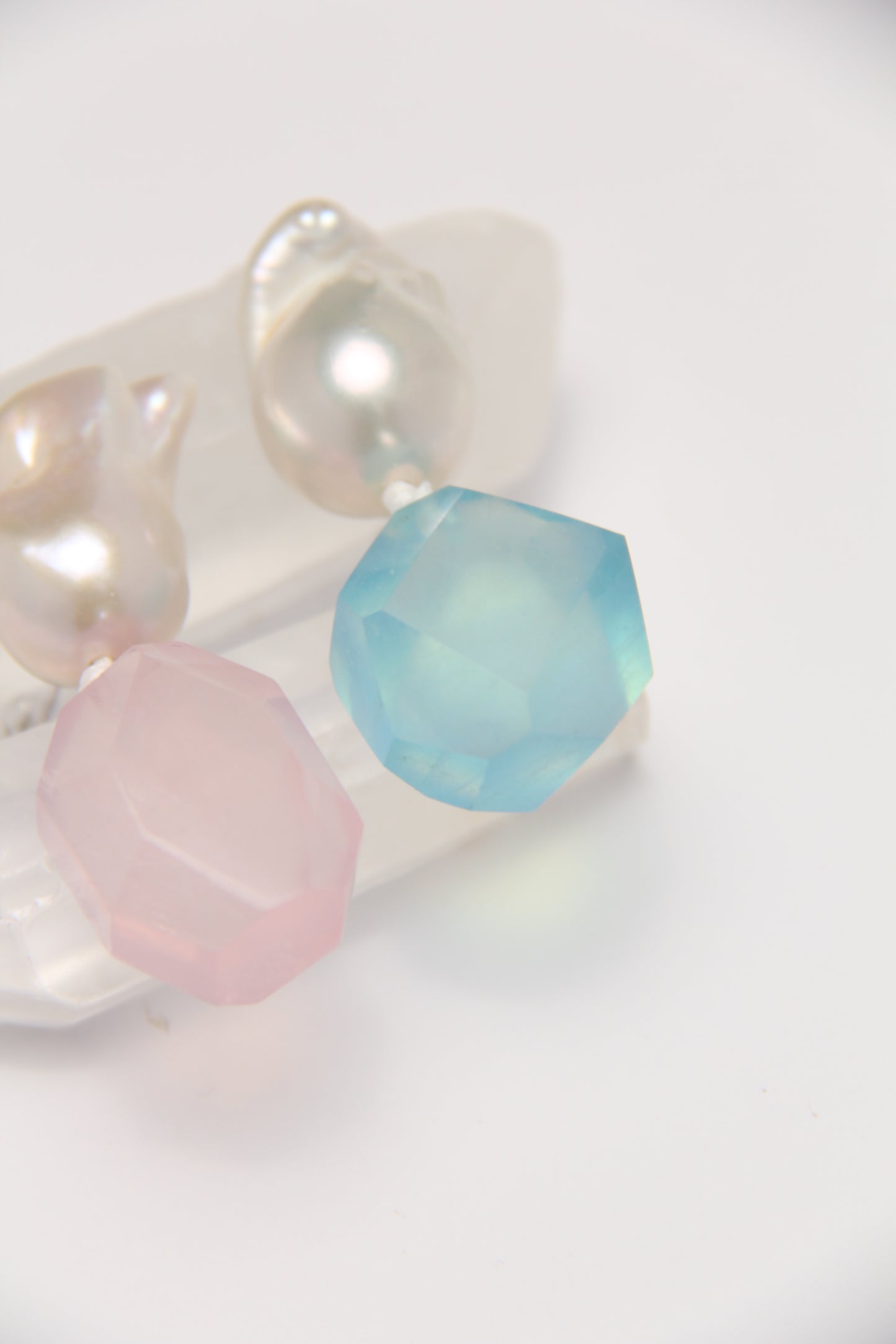 Earrings: pearls, aquamarine, rose quartz