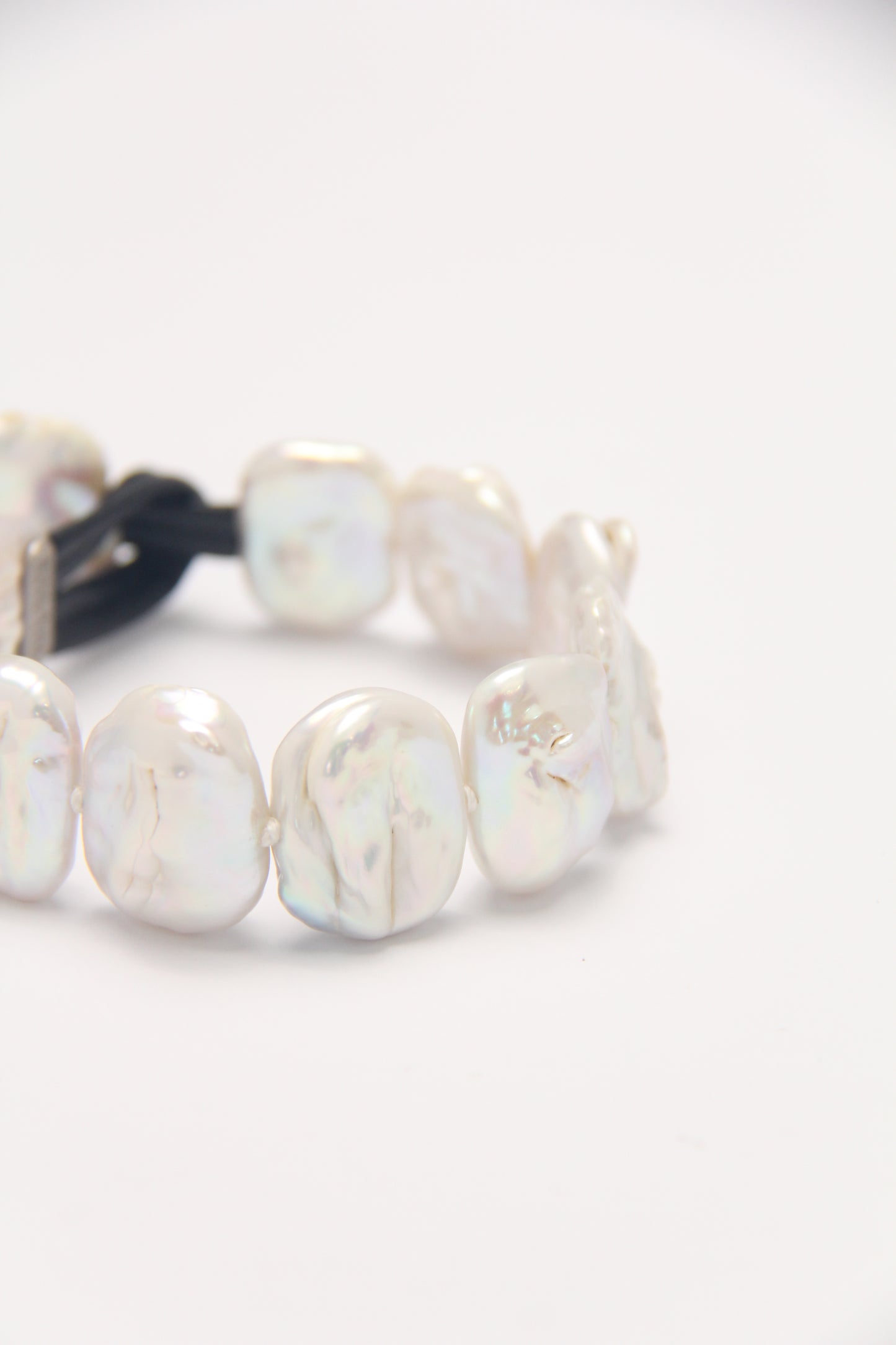 Bracelet: fresh water baroque pearls