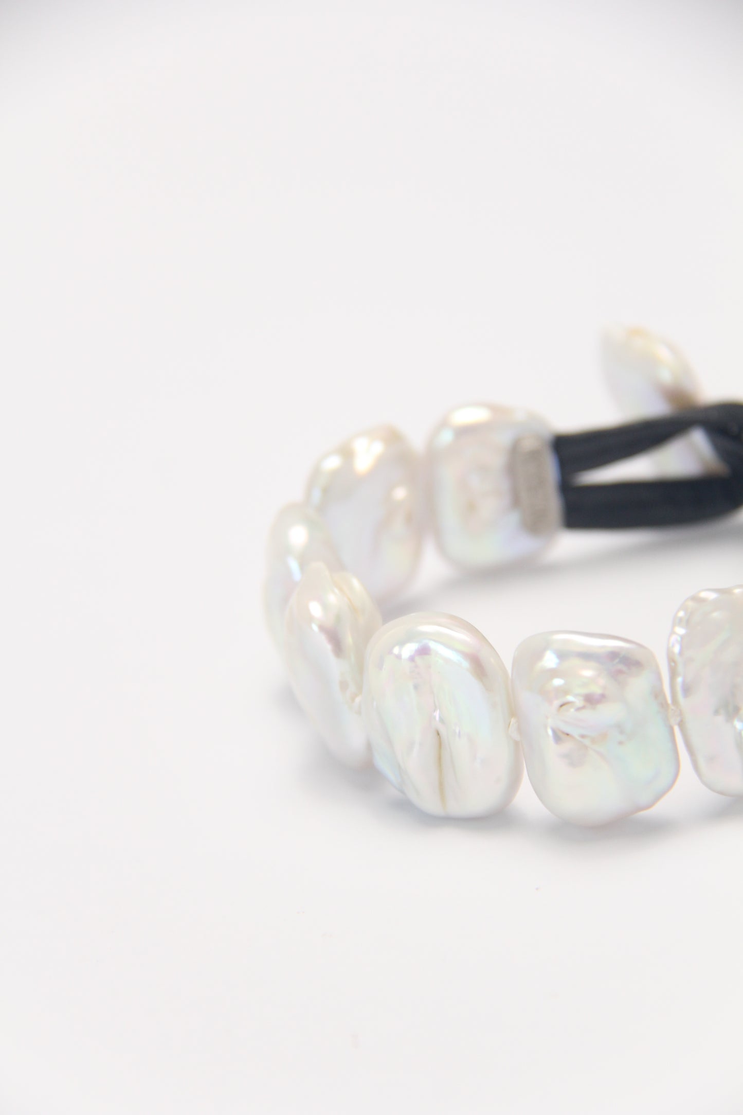 Bracelet: fresh water baroque pearls