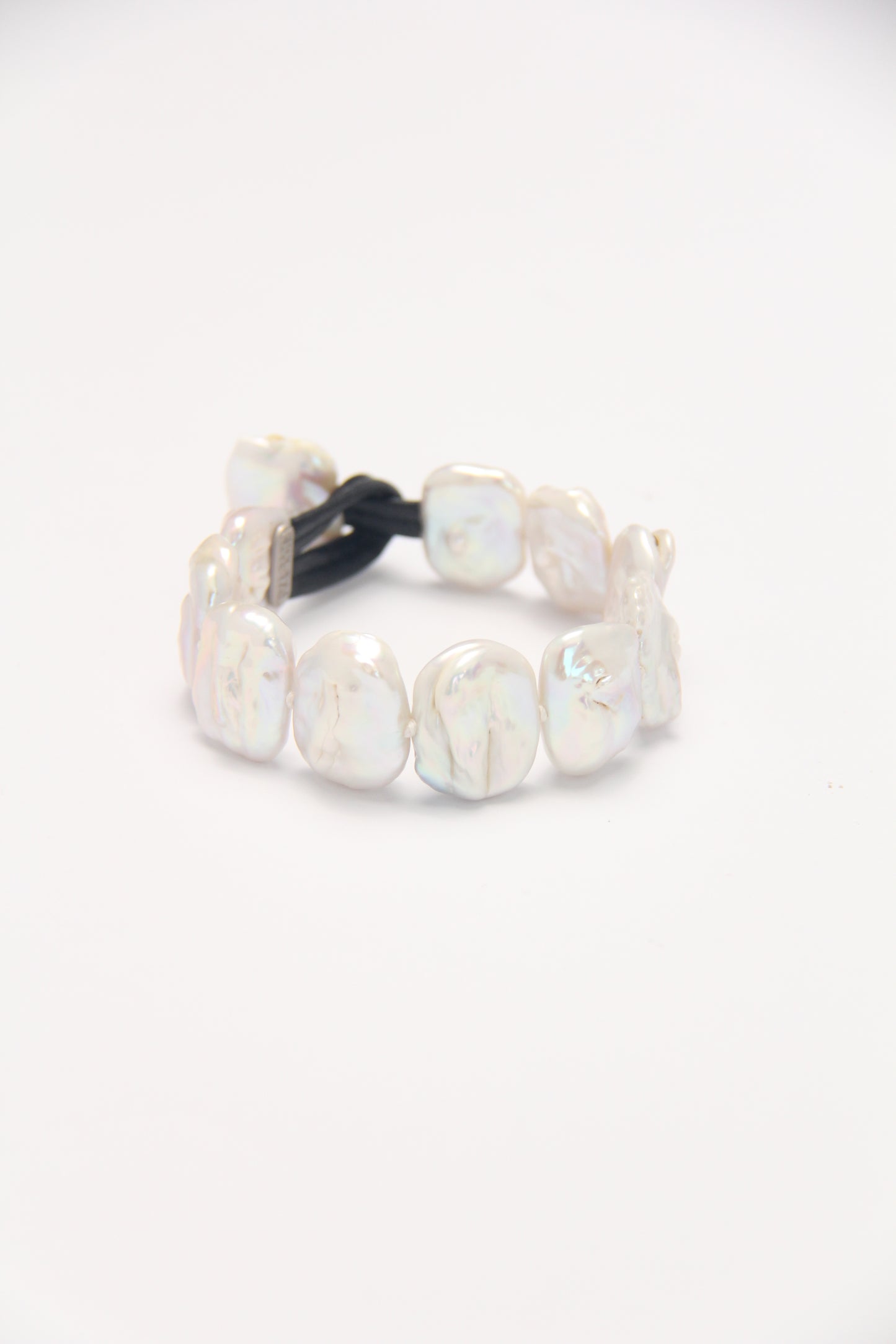 Bracelet: fresh water baroque pearls