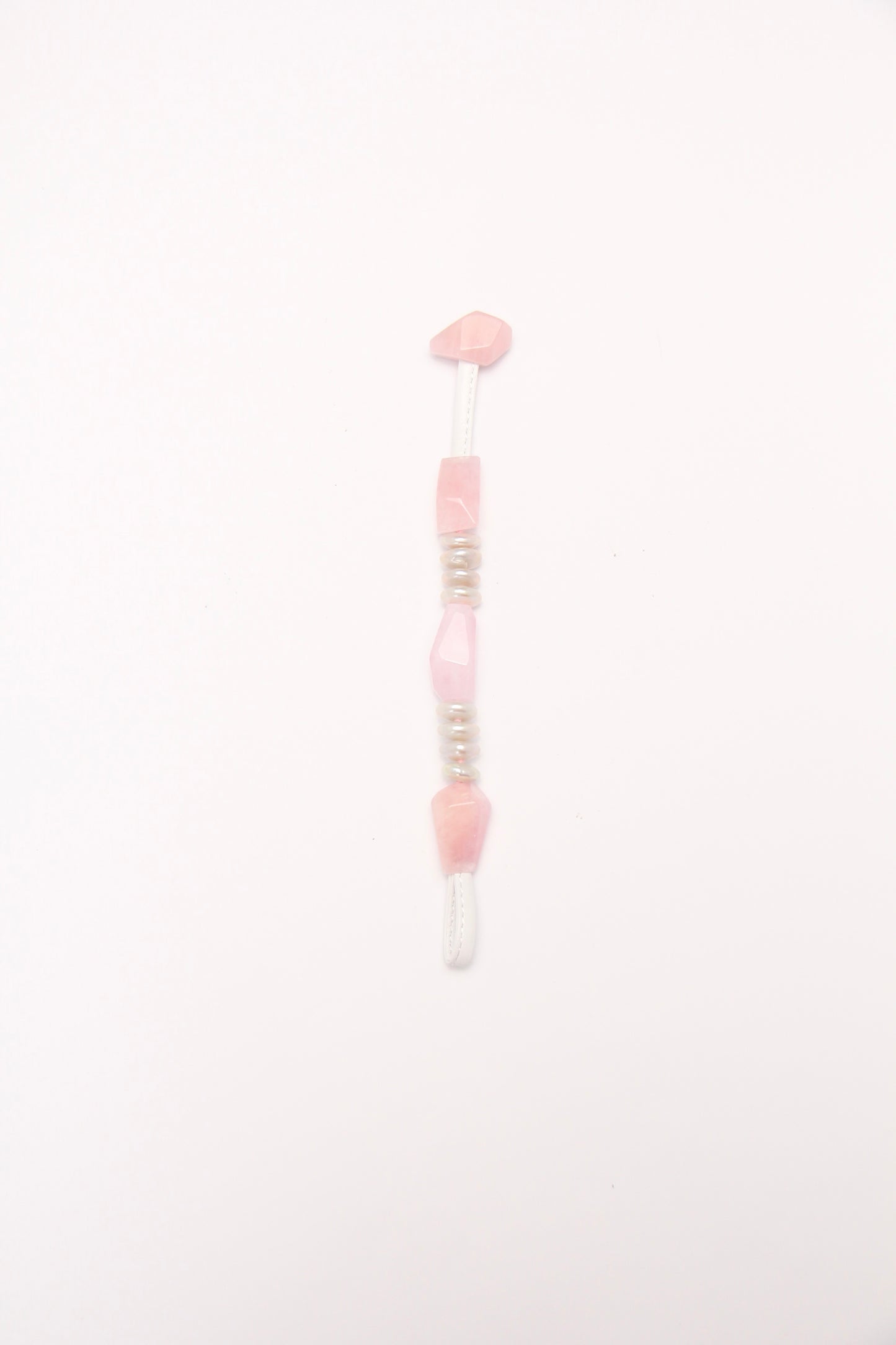 Bracelet: morganite, pearls