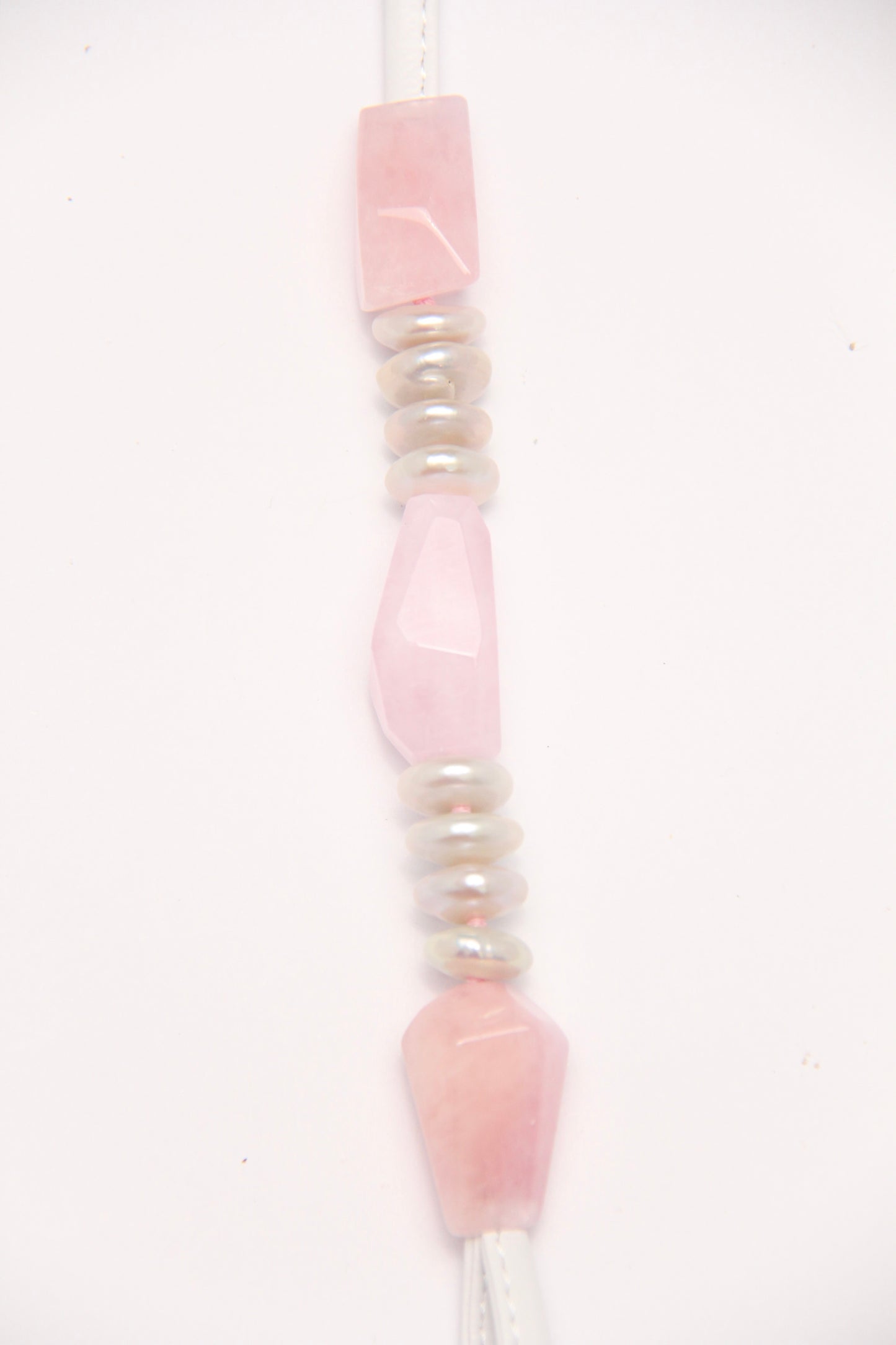 Bracelet: morganite, pearls