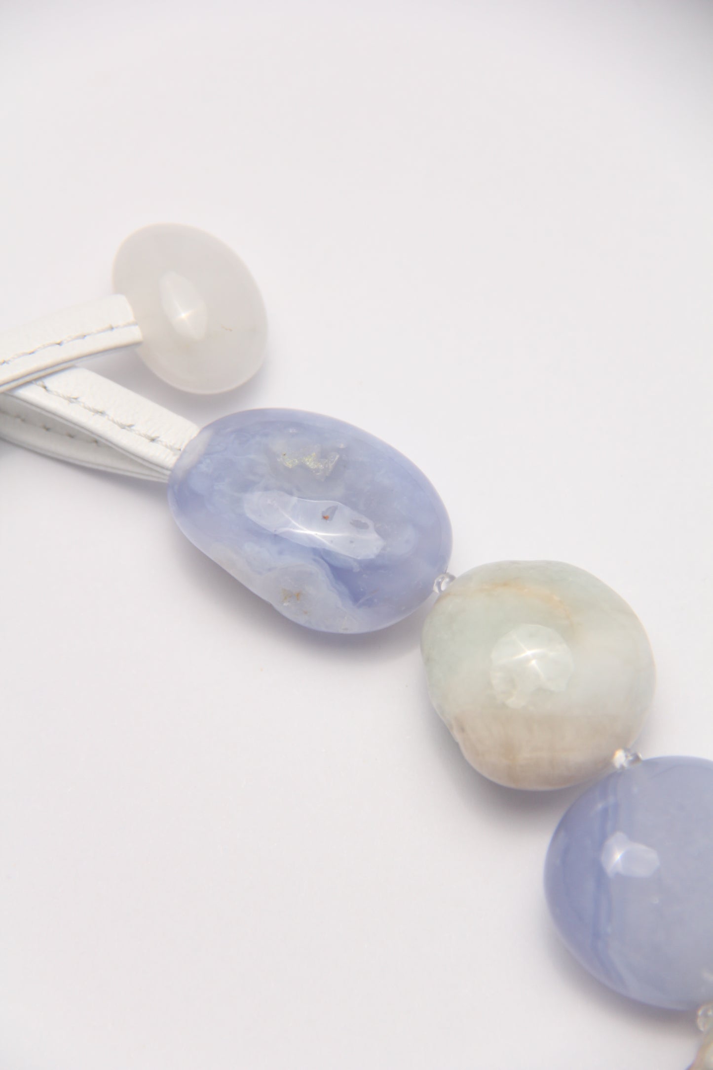 Necklace: morganite, blue lace agate, pearls