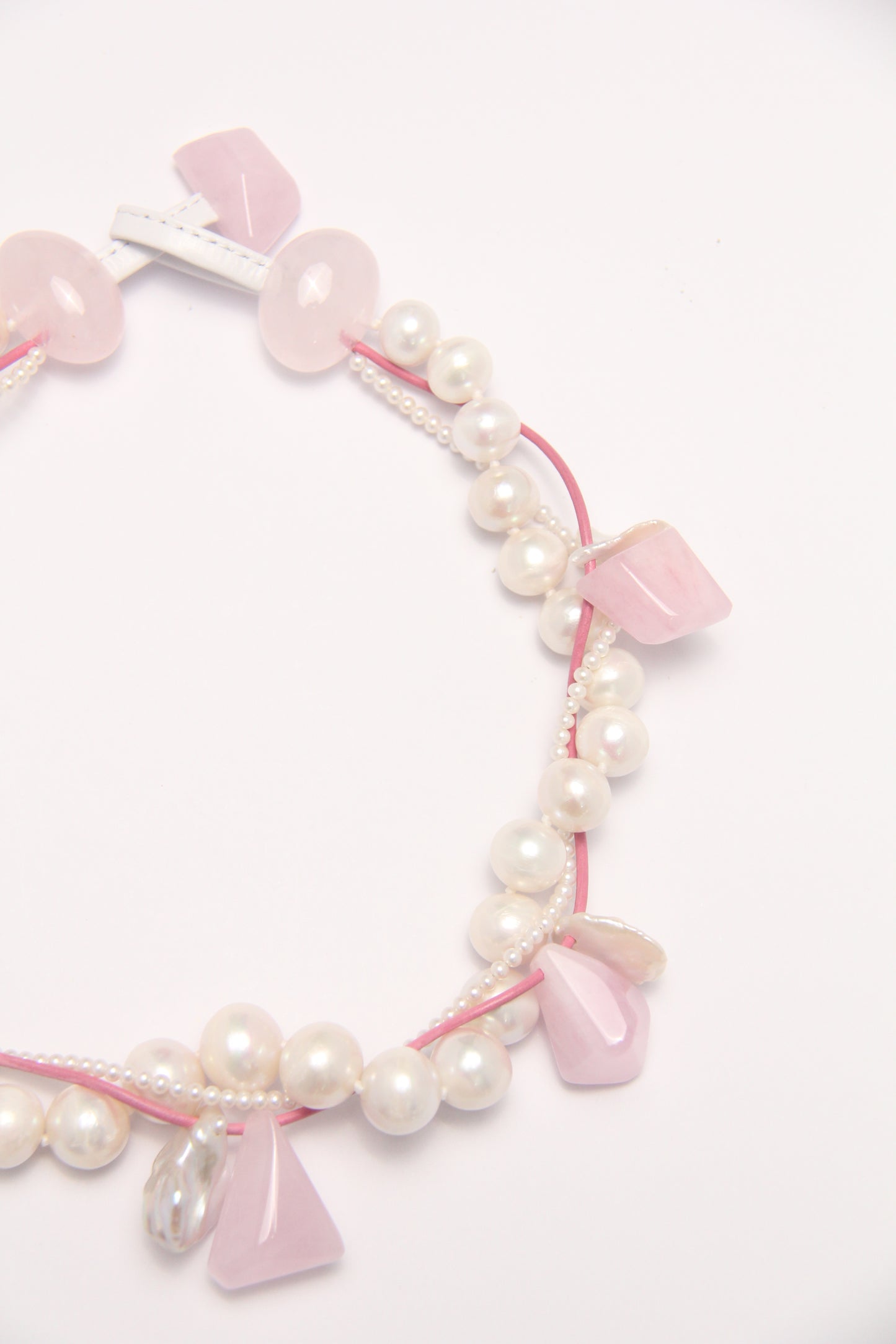 Necklace: morganite, rose quartz, pearls
