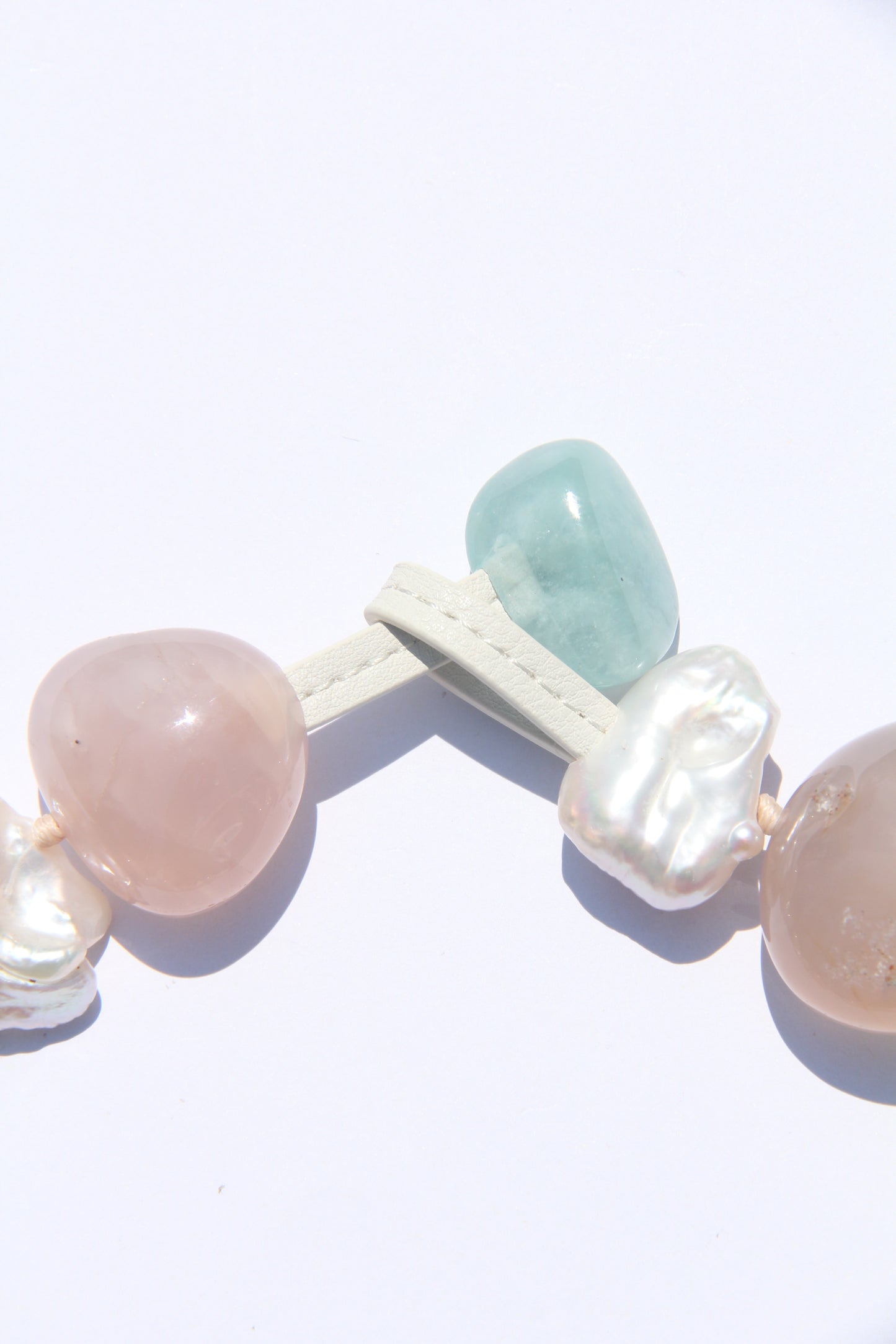 Necklace: morganite, rose agate, pearls