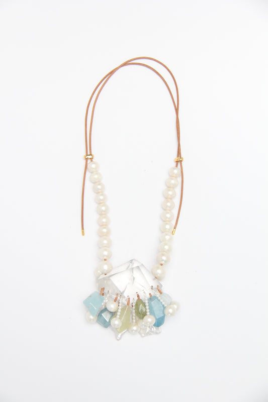 Pendant: morganite, pearls, aquamarine