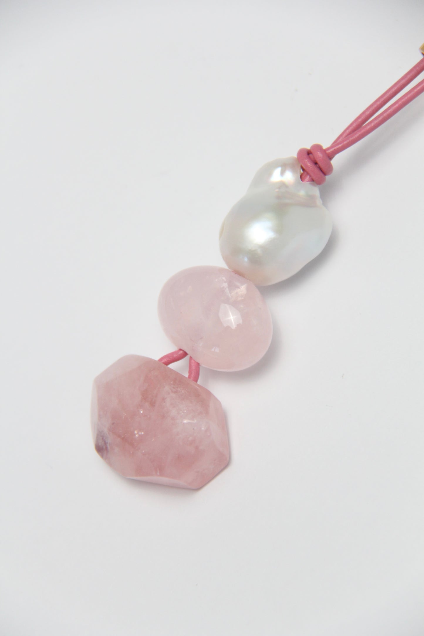 Pendant: pearl, rose quartz, morganite