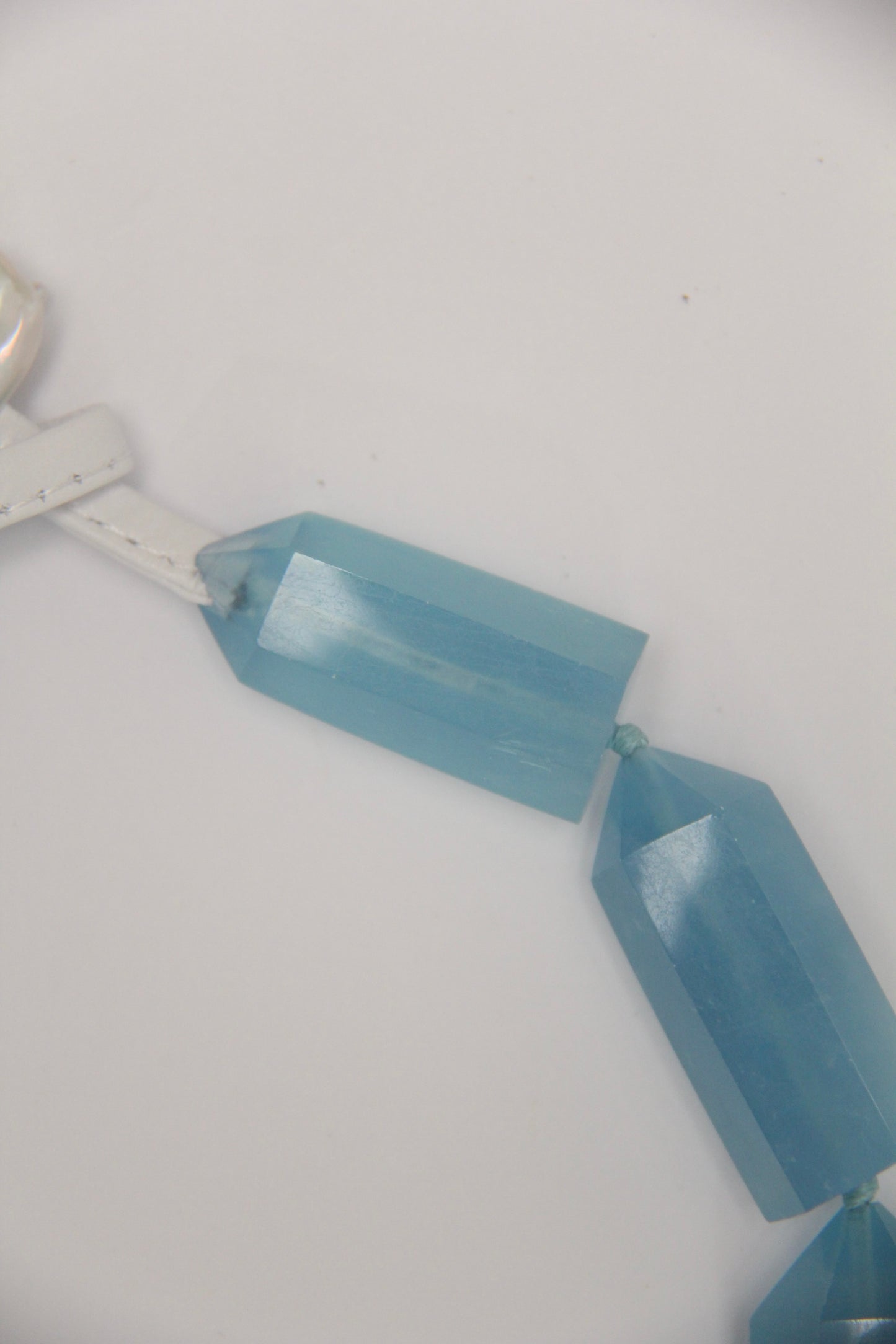 Necklace: aquamarine, pearls