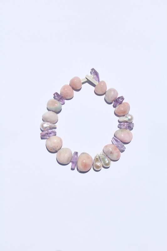 Necklace: morganite, amethyst, pearls