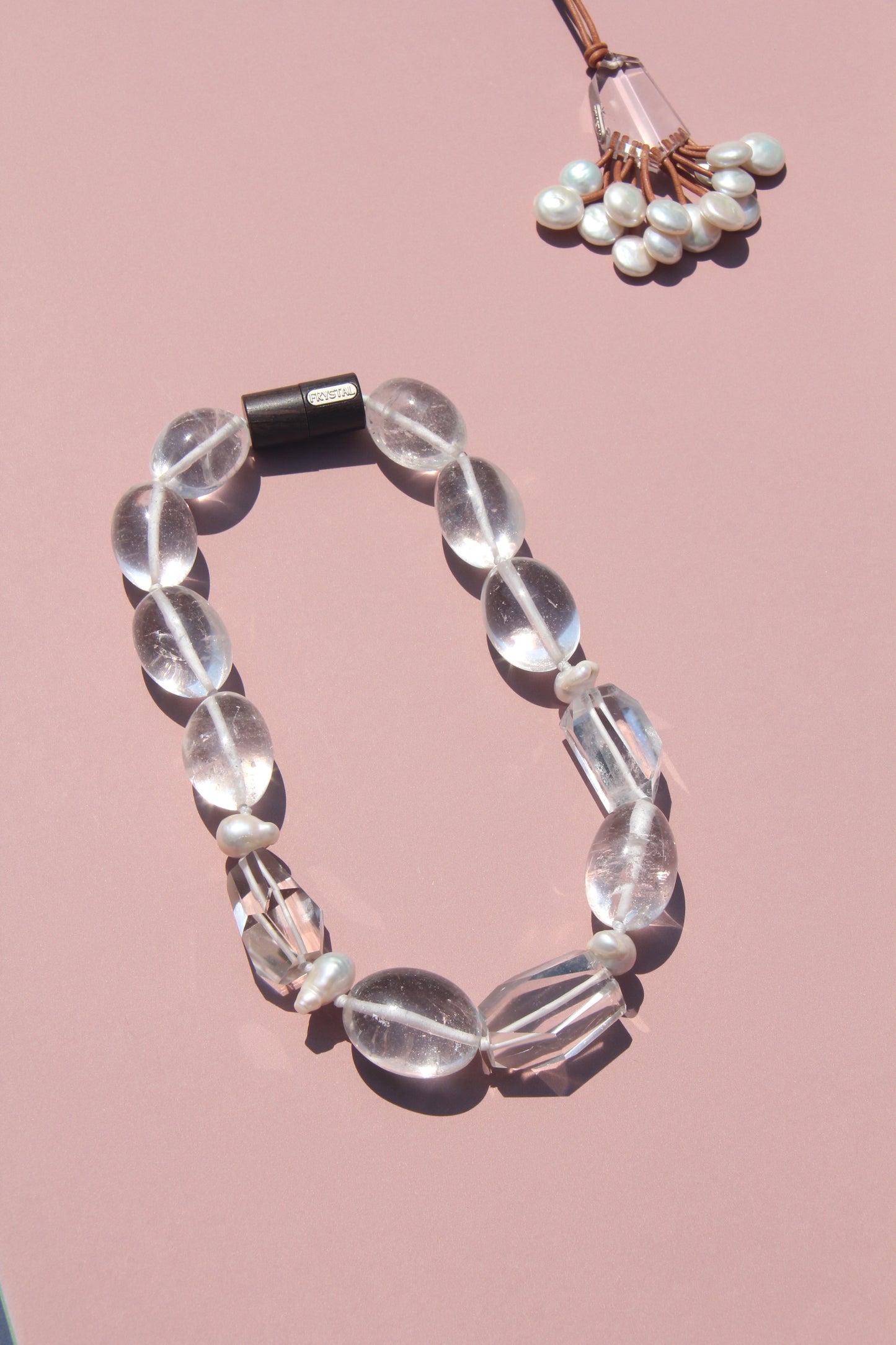 Necklace: quartz, pearls