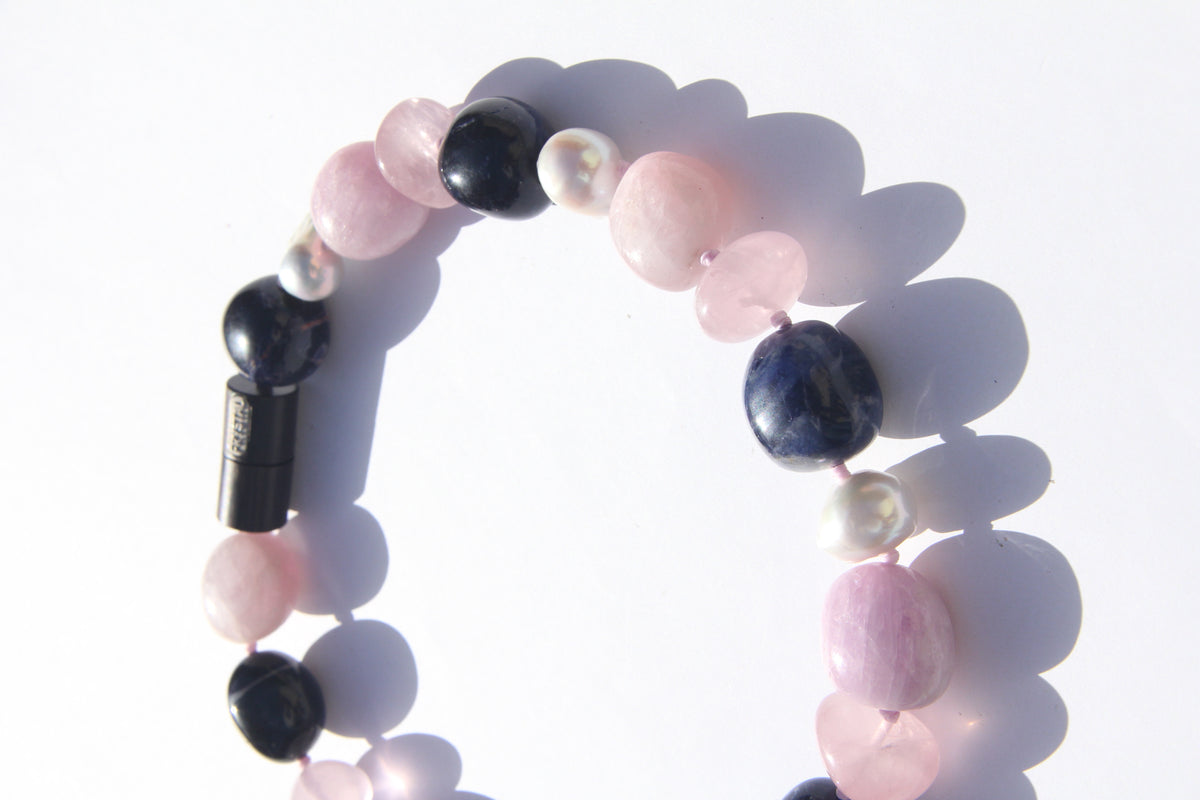 Necklace: kunzite, blue vein stone, rose quartz, pearls