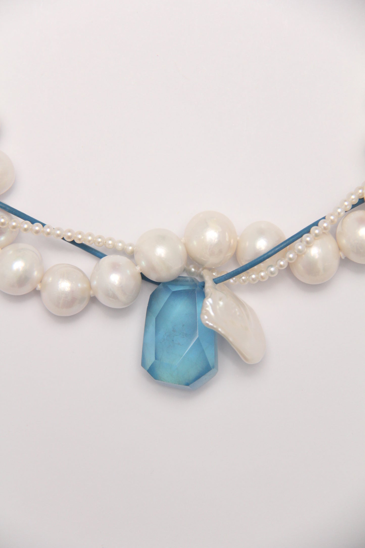 Necklace: aquamarine, morganite, pearls