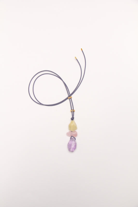Pendant: morganite, amethyst, leather