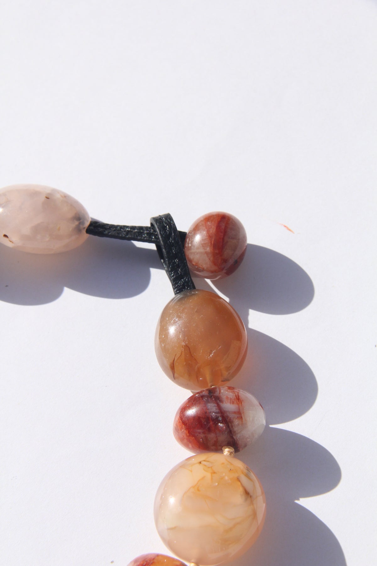 Necklace: rose agate, quartz