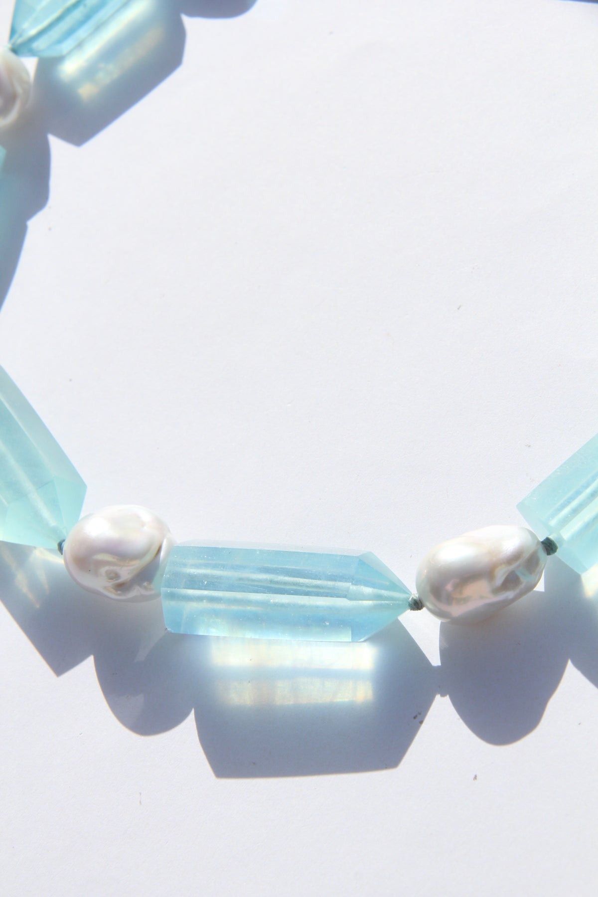 Necklace: aquamarine, pearls