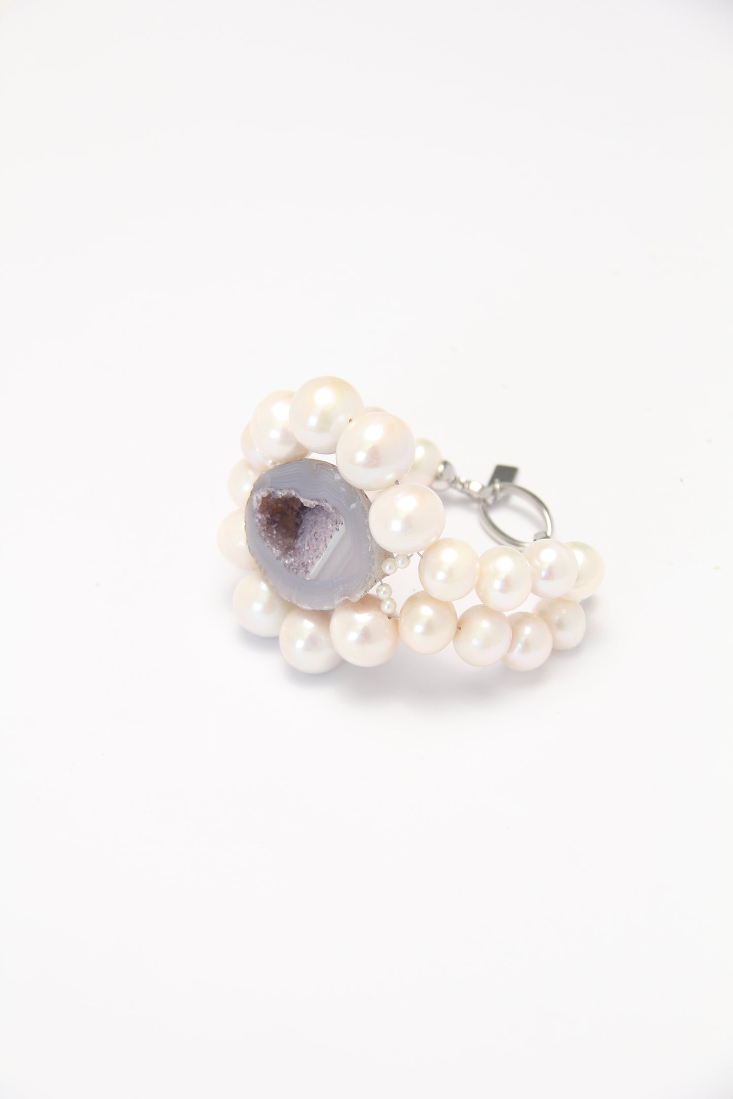 Bracelet: pearls, geode
