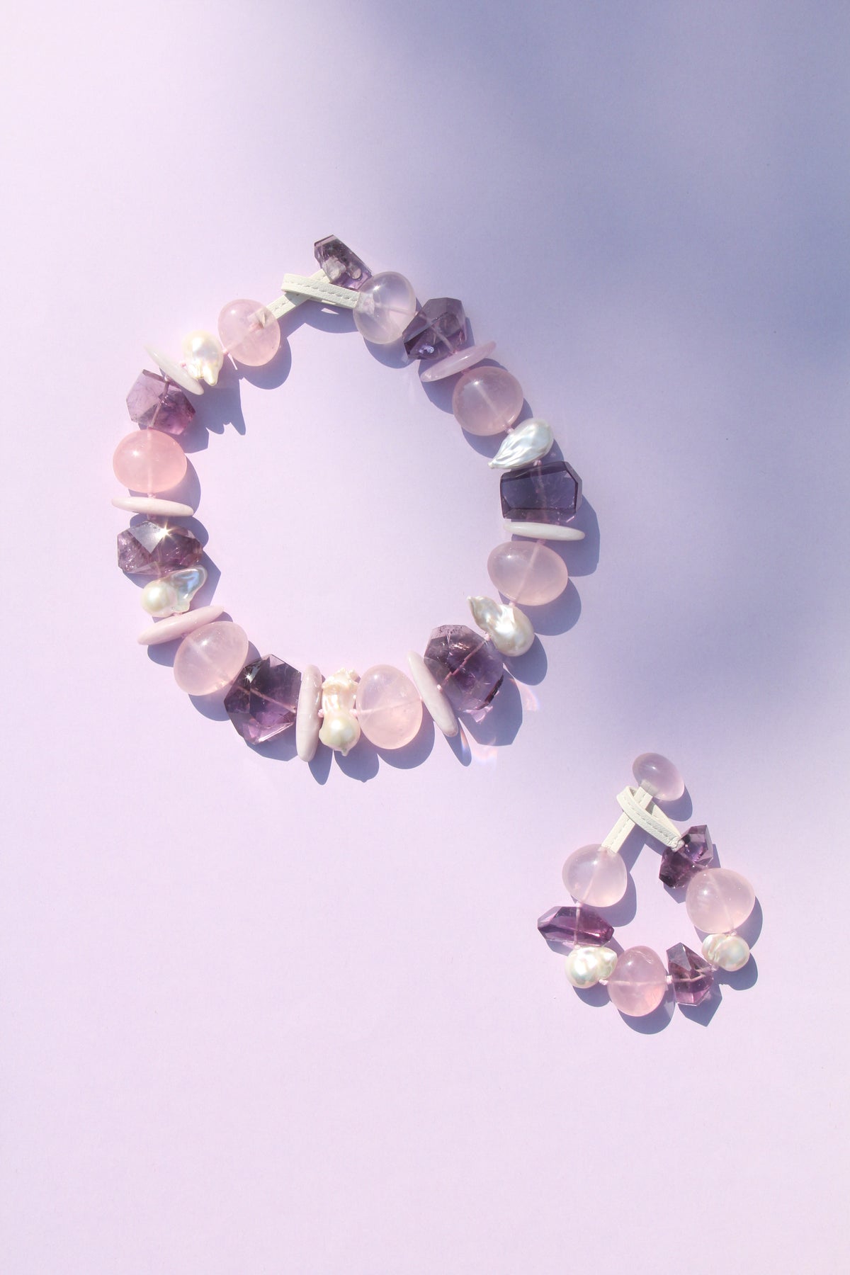 Bracelet: rose quartz, amethyst, pearls