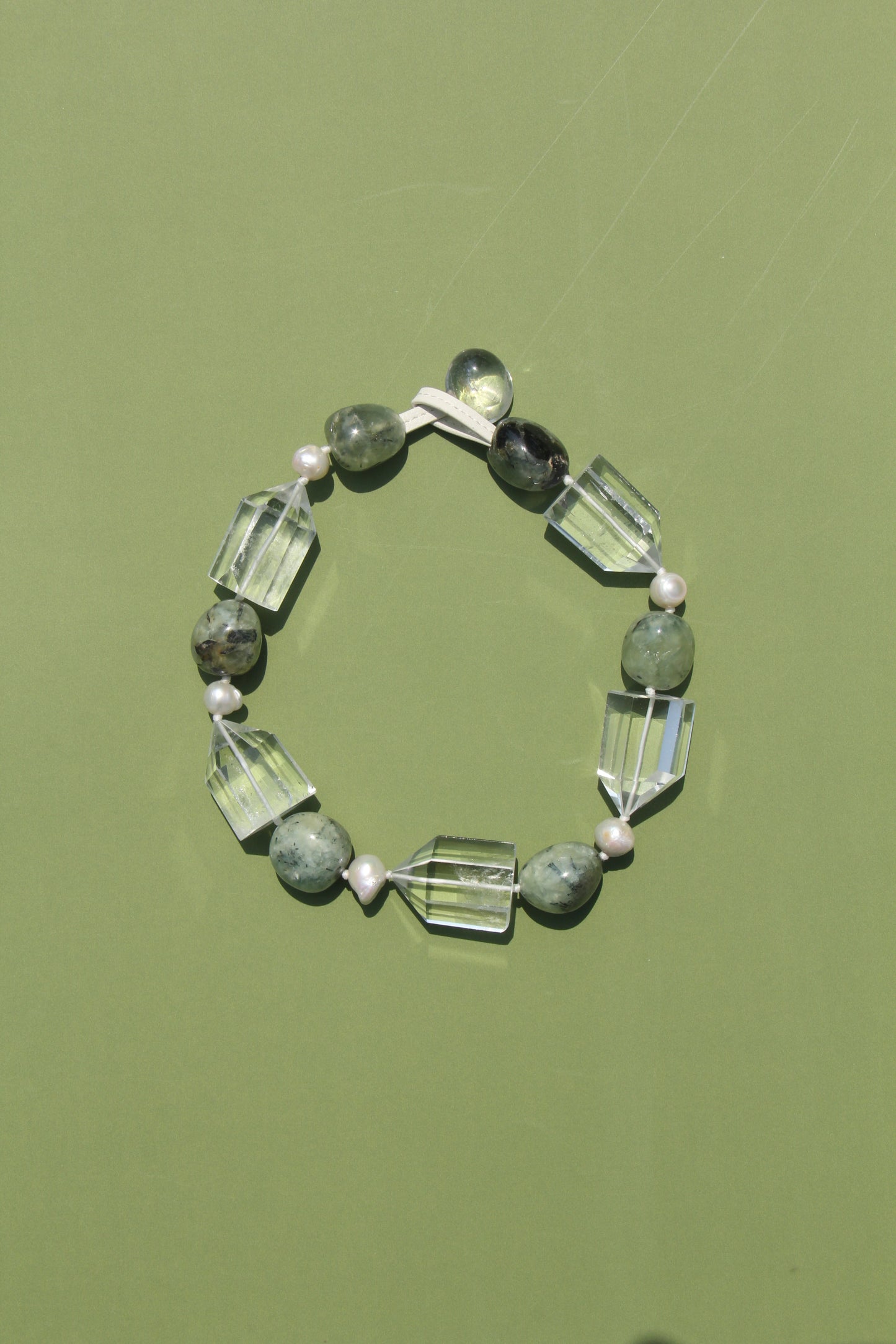 Necklace: quartz, pearl, prehnite