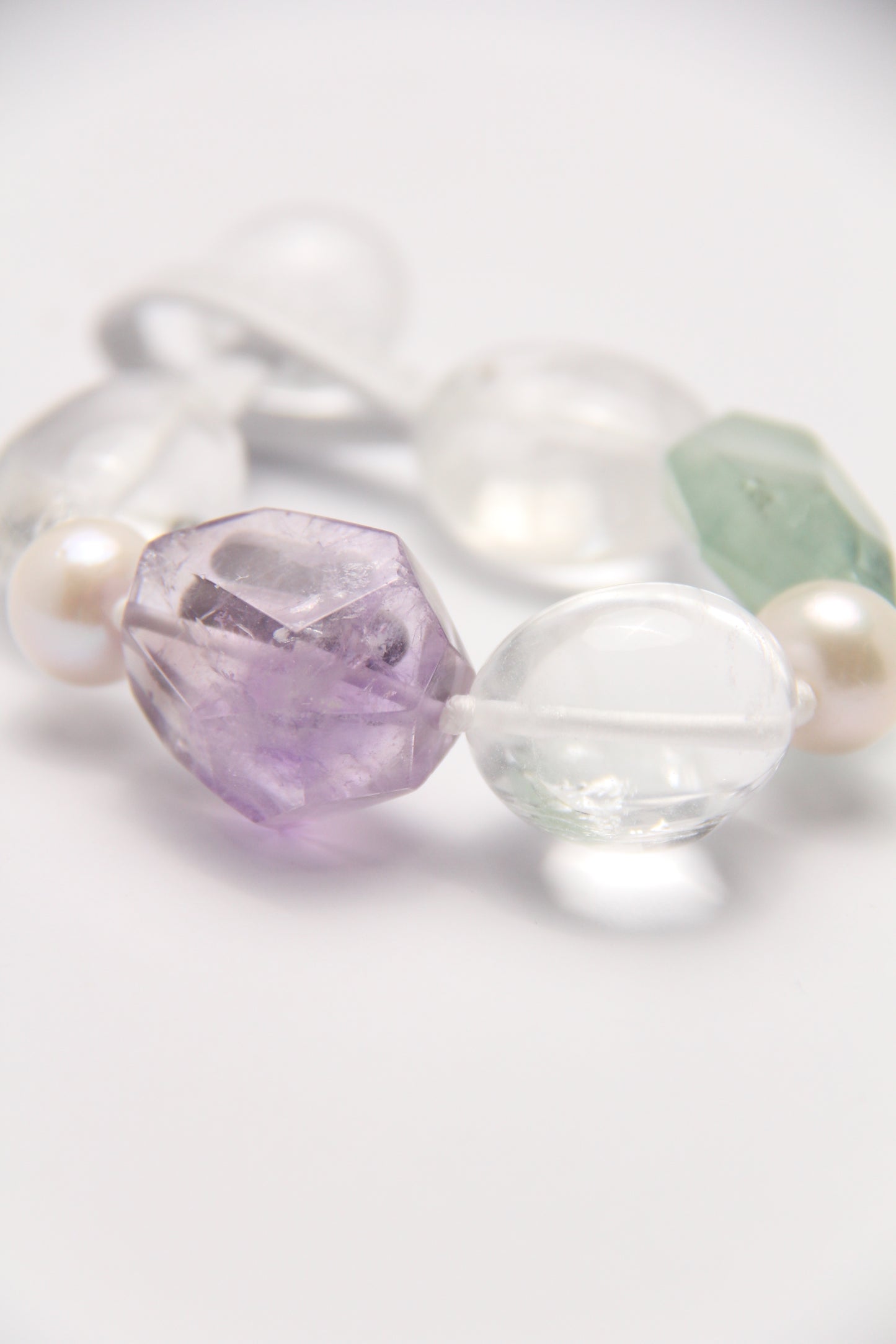 Bracelet: amethyst, morganite, quartz, pearls