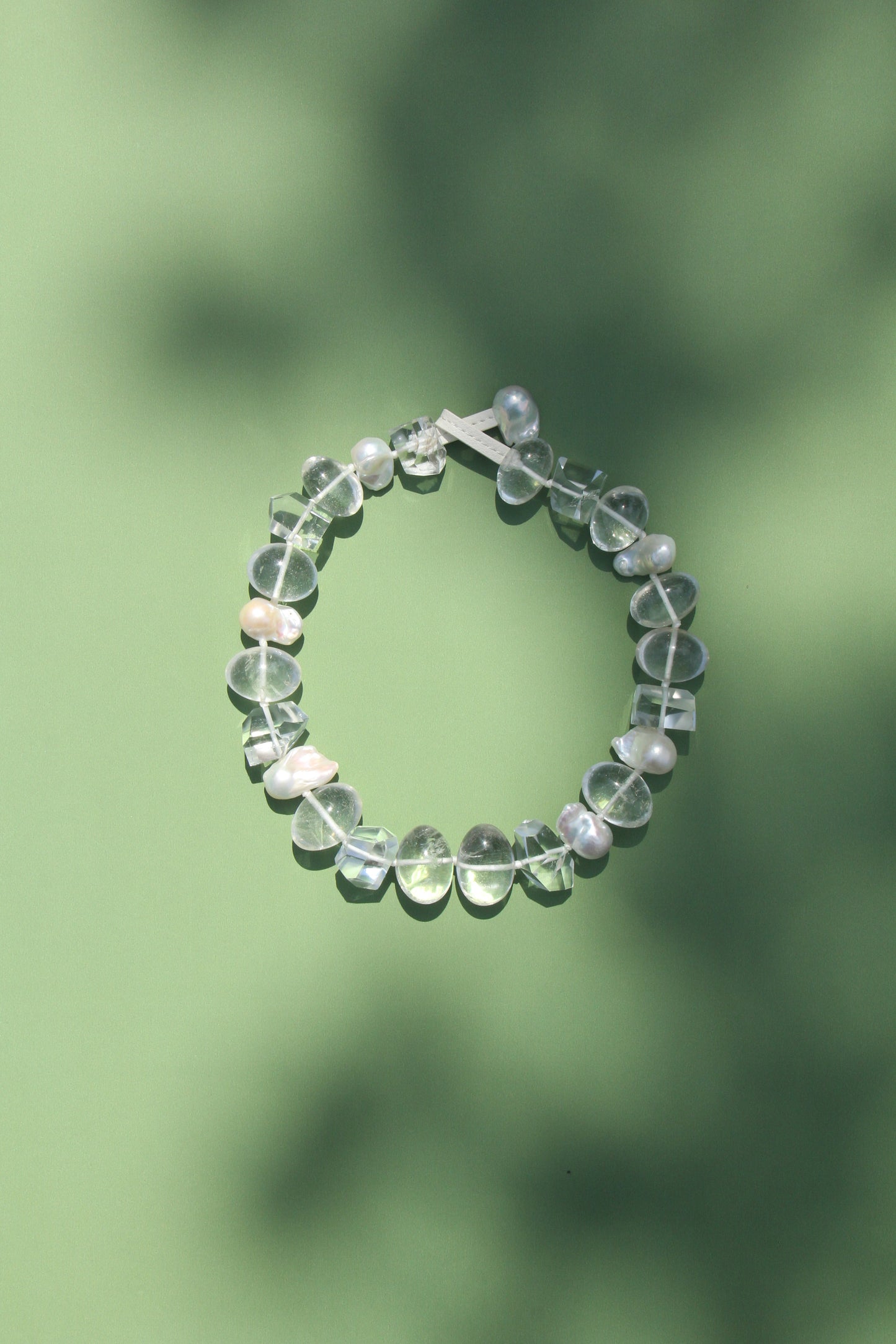 Necklace: quartz, pearls